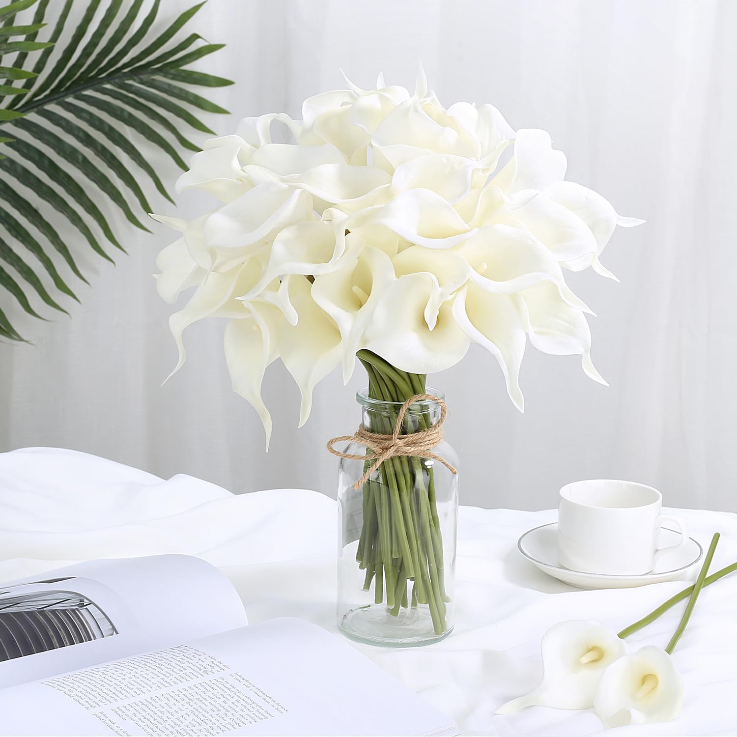 24 Pcs White Artificial Calla Lily Flower White Fake Silk Flowers Real Touch for Wedding Bouquet Office Home Kitchen Decor