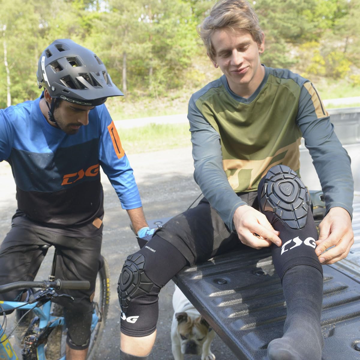 TSG KNEE-SLEEVE JOINT