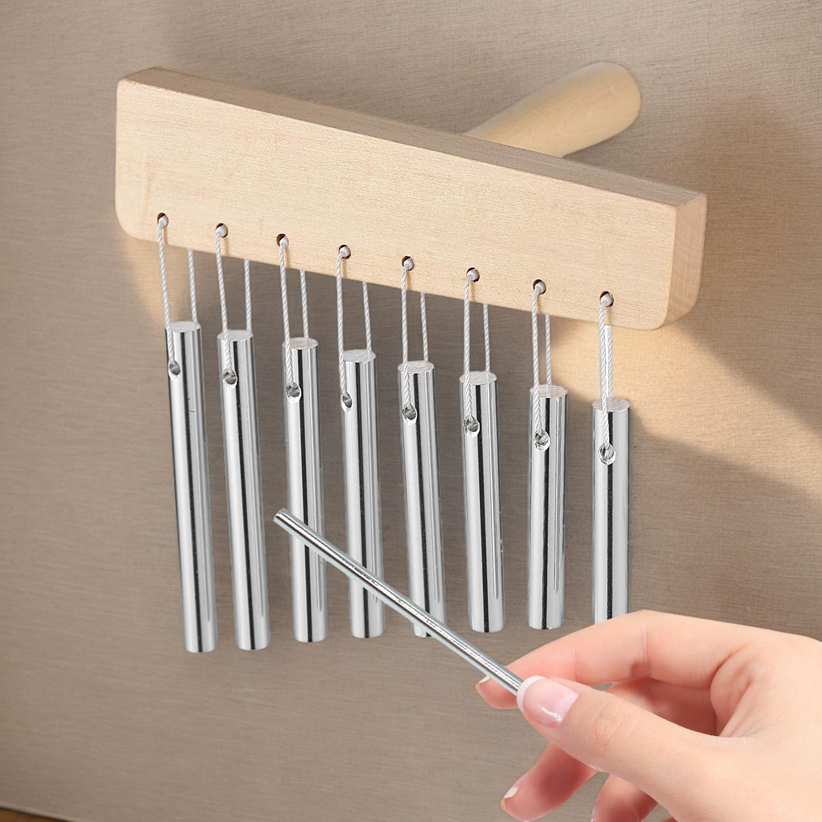 Chimes Percussion - Campana a mano in legno con 8 toni, strumento musicale con tubi in alluminio e bastone per scuola, yoga, giardino, soggiorno, casa, uomo e donna