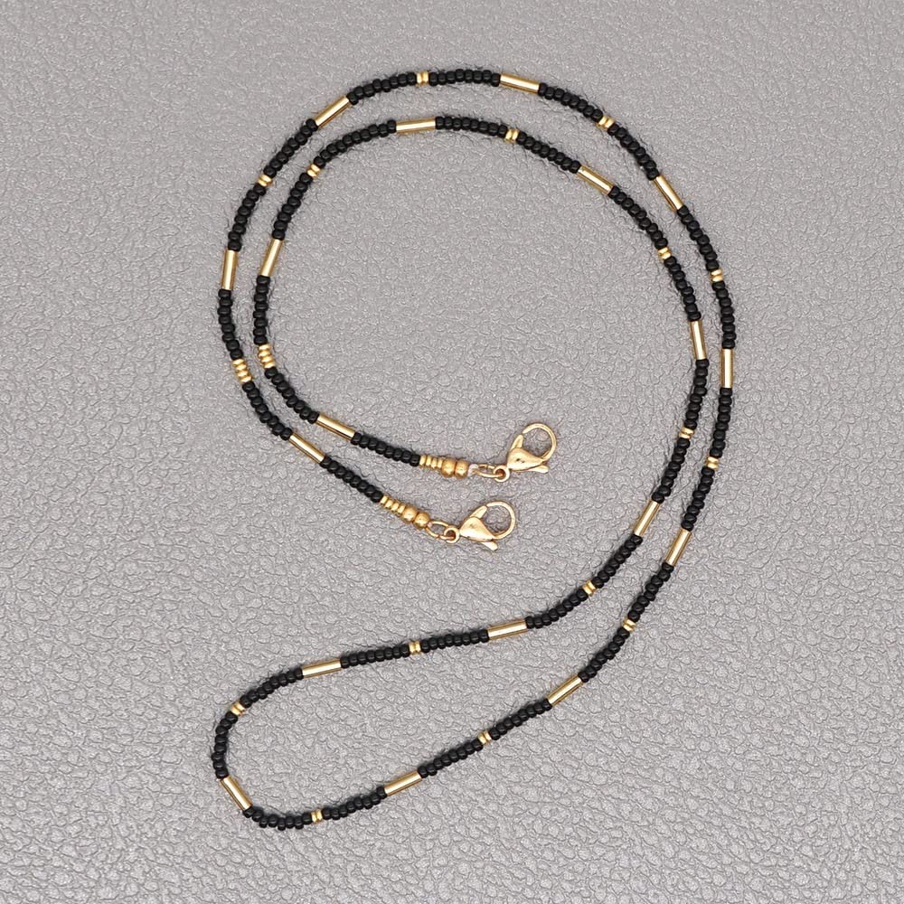 Attache masque perles noires pour garder vos lunettes au bureau ou en terrasse