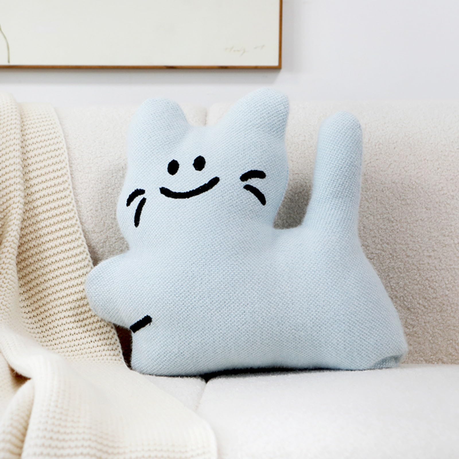 Coussin peluche chat noir mignon pour rechauffer l atmosphere de la maison