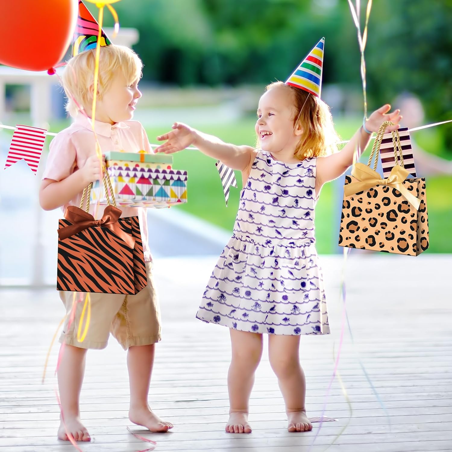 Eersida Animal Print Gift Bags Jungle Gift Party Favors Wildlife Goodie Treat Bags with Handles Wild Animal Party Supplies for Jungle Safari Themed Baby Showers Birthday, 7 Design - Image 5