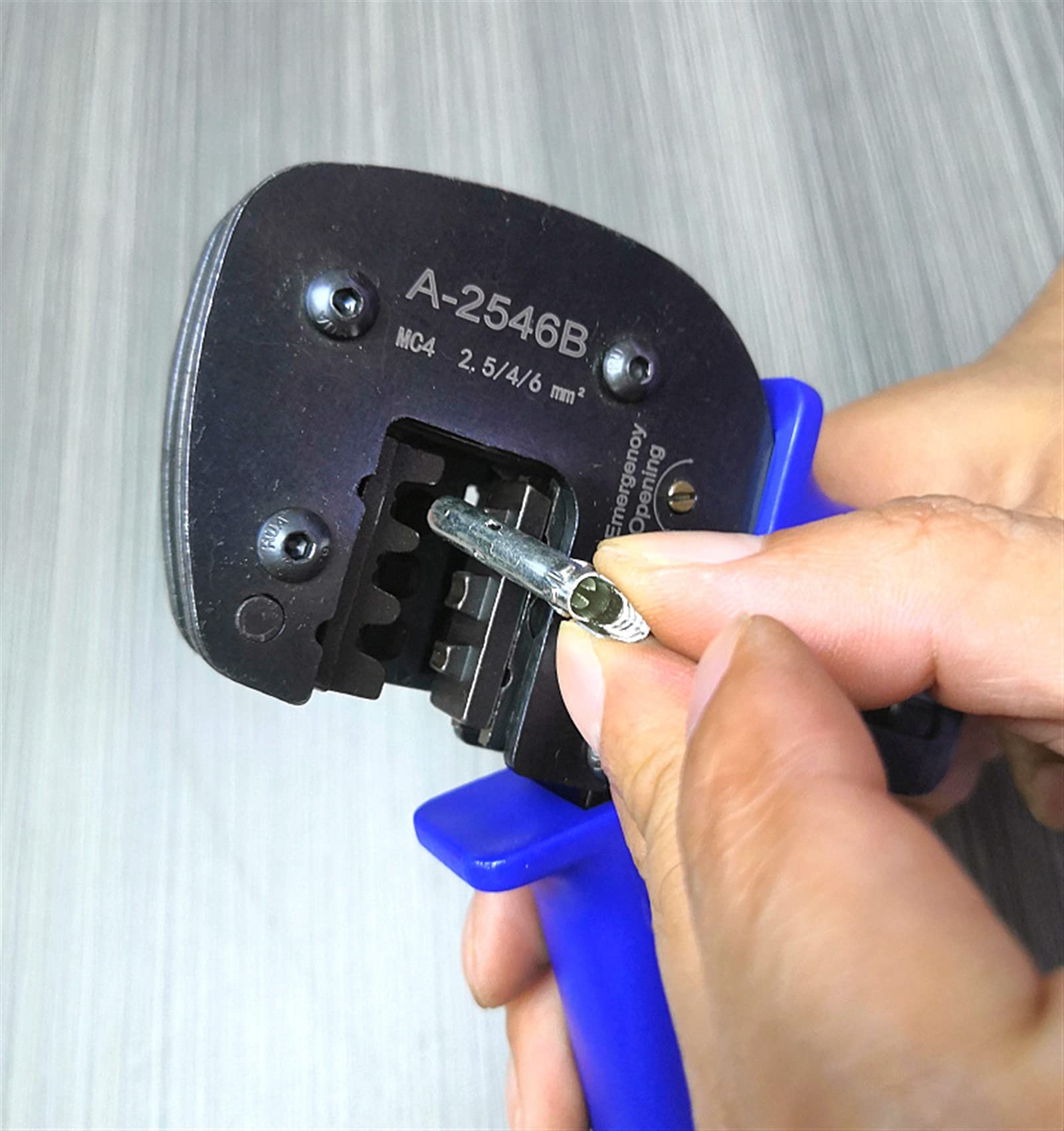 Pinces de sertissage PV Ligne PV Pinces Capacité 2.5/4 / 6mm2 14-1 0AWG Connecteur Solaire Outils d'économie de Main-d'œuvre A-2546B