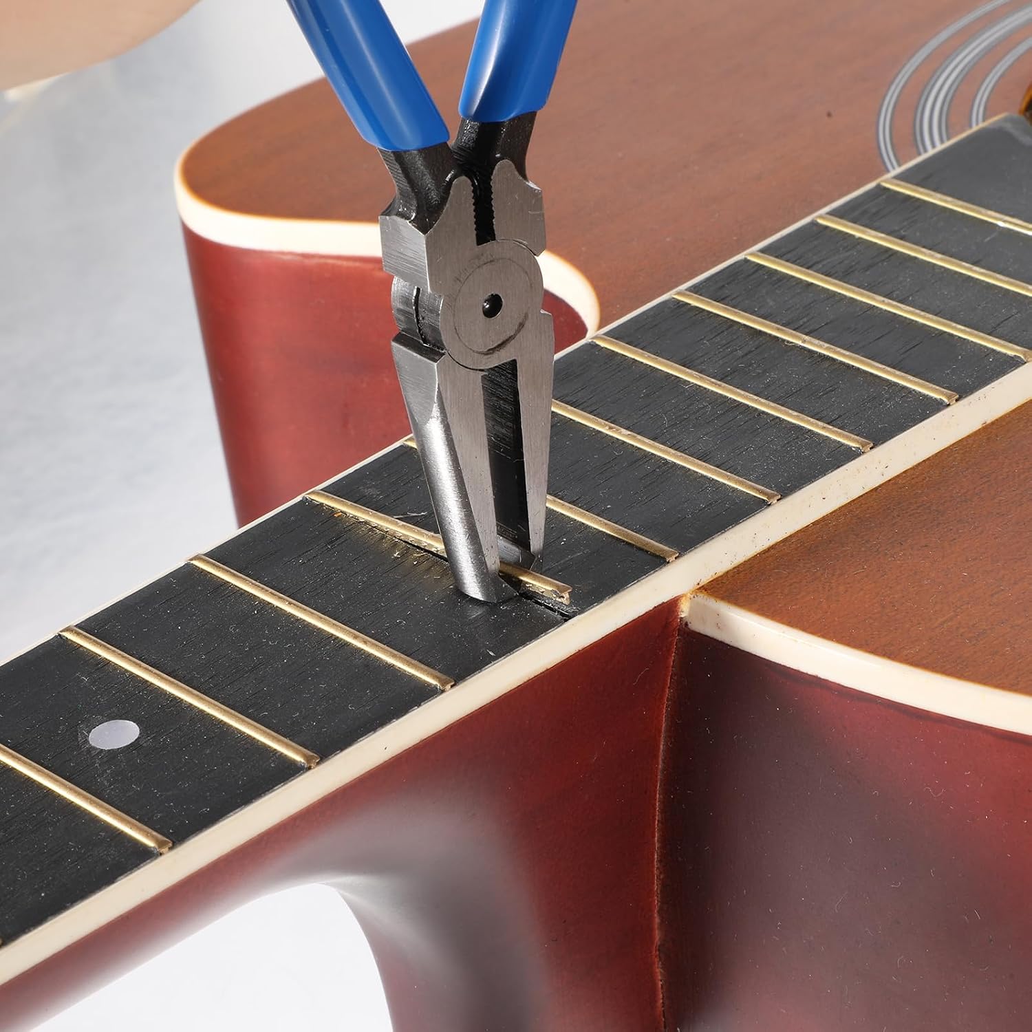 Fret Removal Pliers, Fret Puller Tool Precision Cutting Pliers with Blue Rubber Coating Multifunctional Cutter Tool for Acoustic Eelectric Guitar Bass, Pulling Cutting Nails or Wires