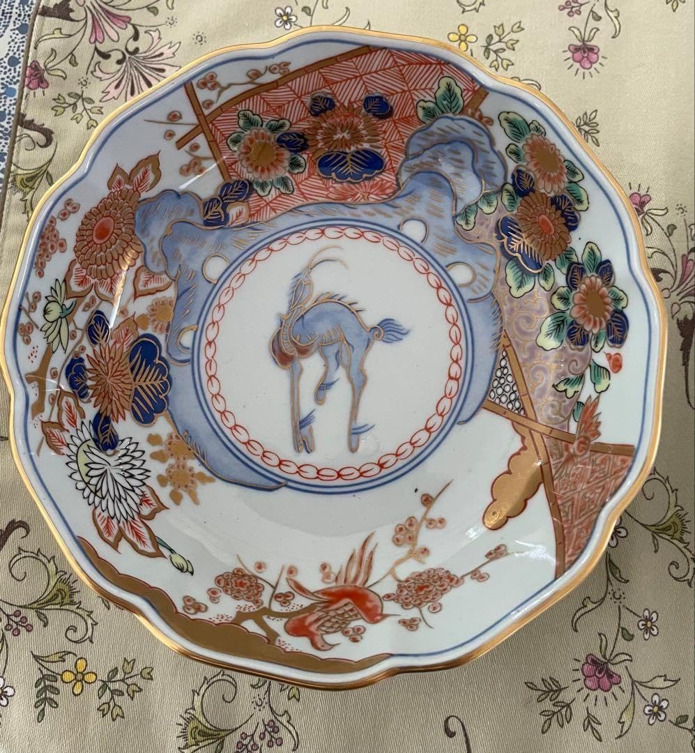 美品✨有田焼　古伊万里　色絵金襴手花鳥図輸花皿　年木谷窯　蒼峰　中皿５枚　鉢 有田焼 古伊万里 色絵金襴手花鳥図輸花皿 年木谷窯 蒼峰