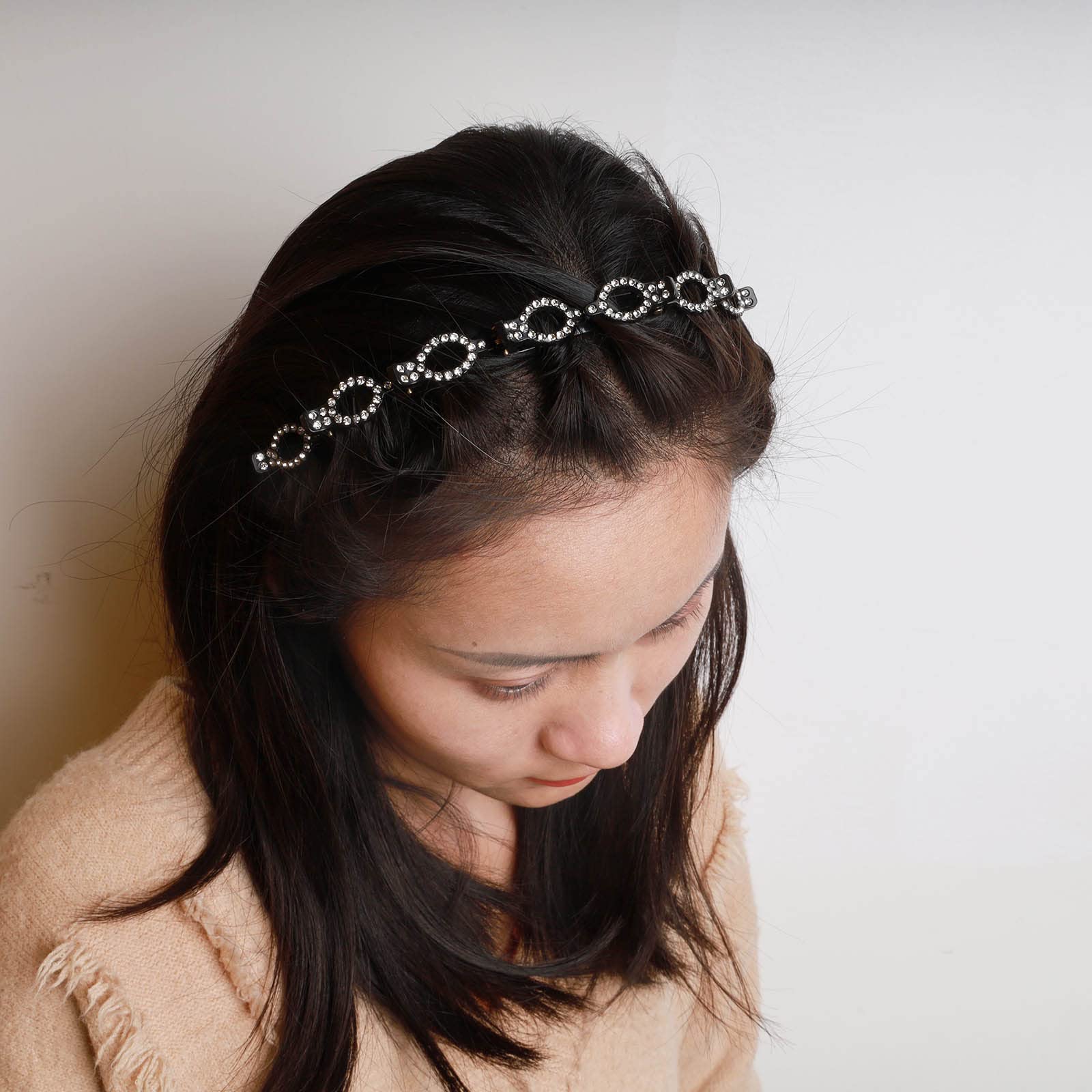 Sparkling Silver Crystal Headband hb444x020g5-hhh.jpg main image 3