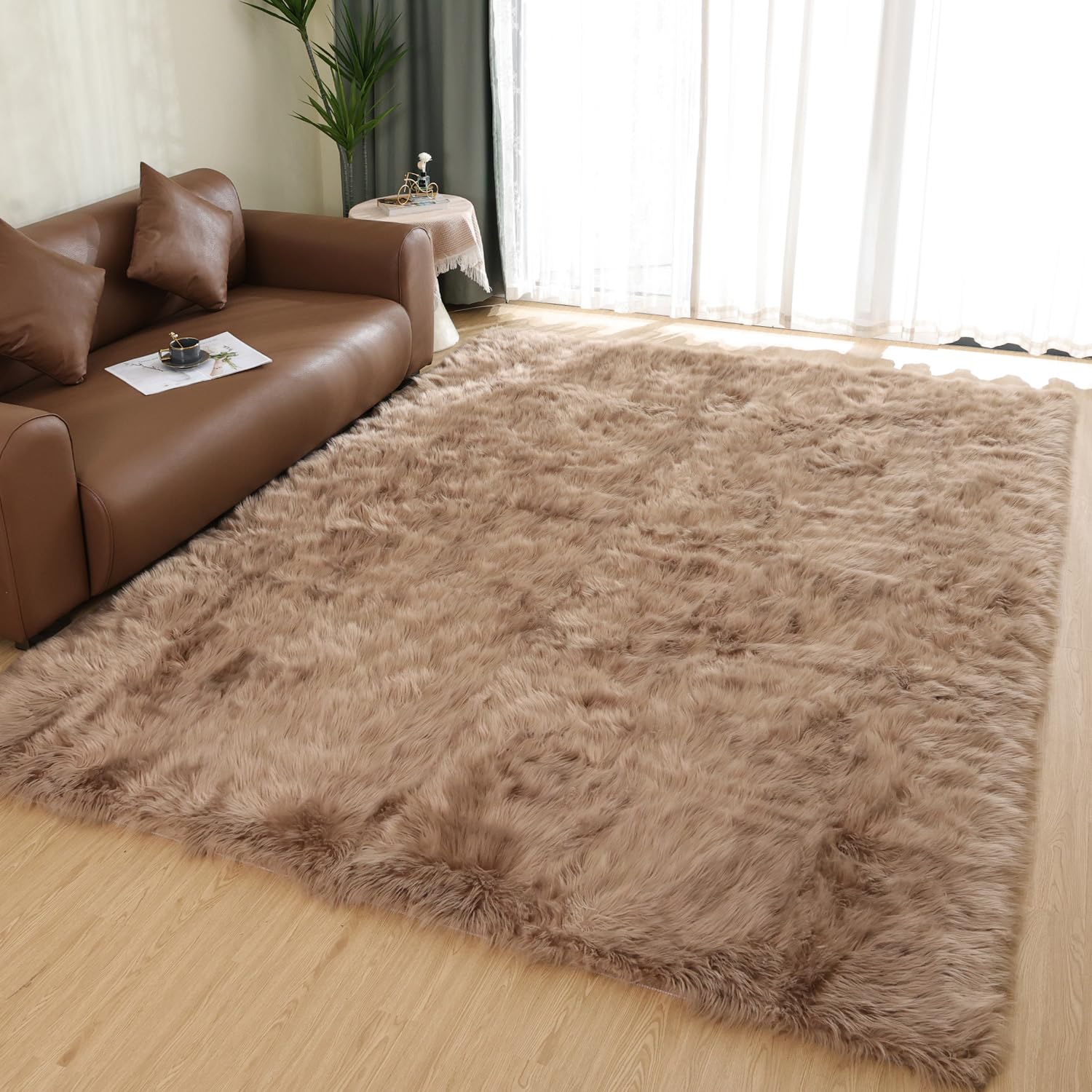 Latepis Camel Living Room Rugs Faux Sheepskin Fur 6x9 Area Rugs for Bedroom Fluffy Washable Large Rug for Floor Rug Home Decor Beige Rectangle