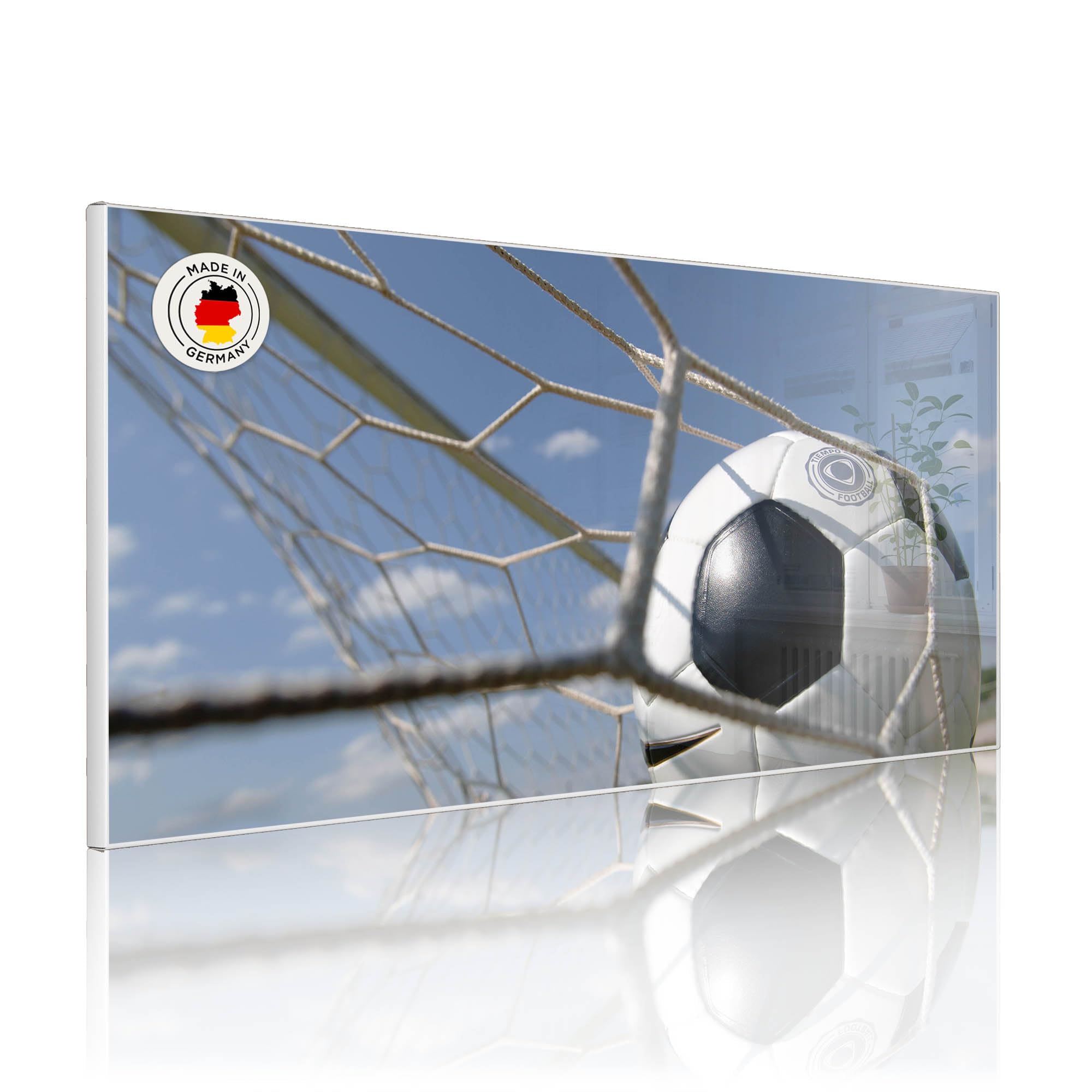 banjado Magnettafel Metall 78 x 37cm - beschreibbare Magnettafel - Metall Pinnwand als Memoboard - Magnetwand Küche, Büro, Kinderzimmer Weiß inkl. 4 Magnete & Montageset - Motiv Fußball