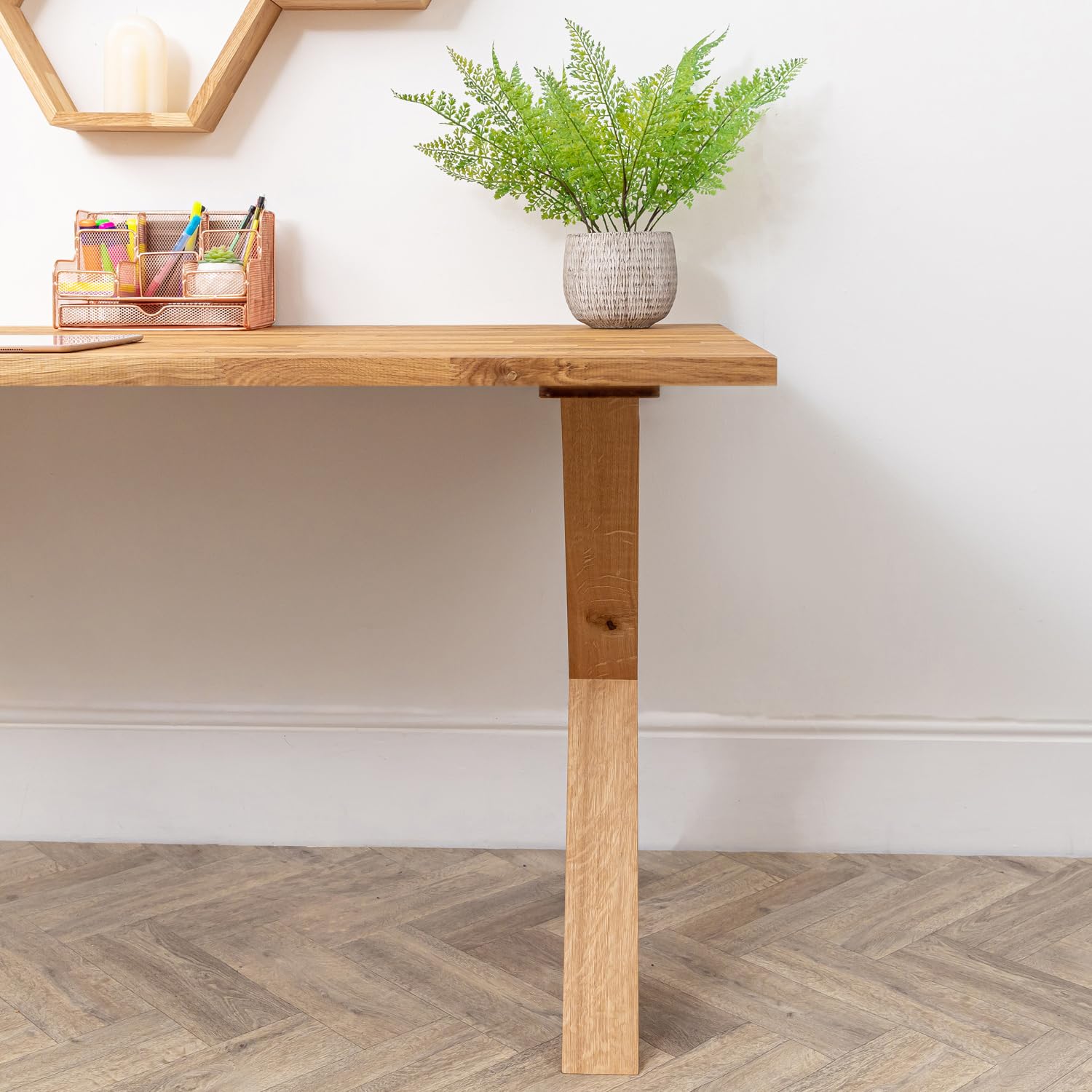 domli Scrivania da ufficio in legno massello di rovere oliato con gambe industriali nere, 800 mm x 500 mm x 40 mm, piano del tavolo e gambe in legno