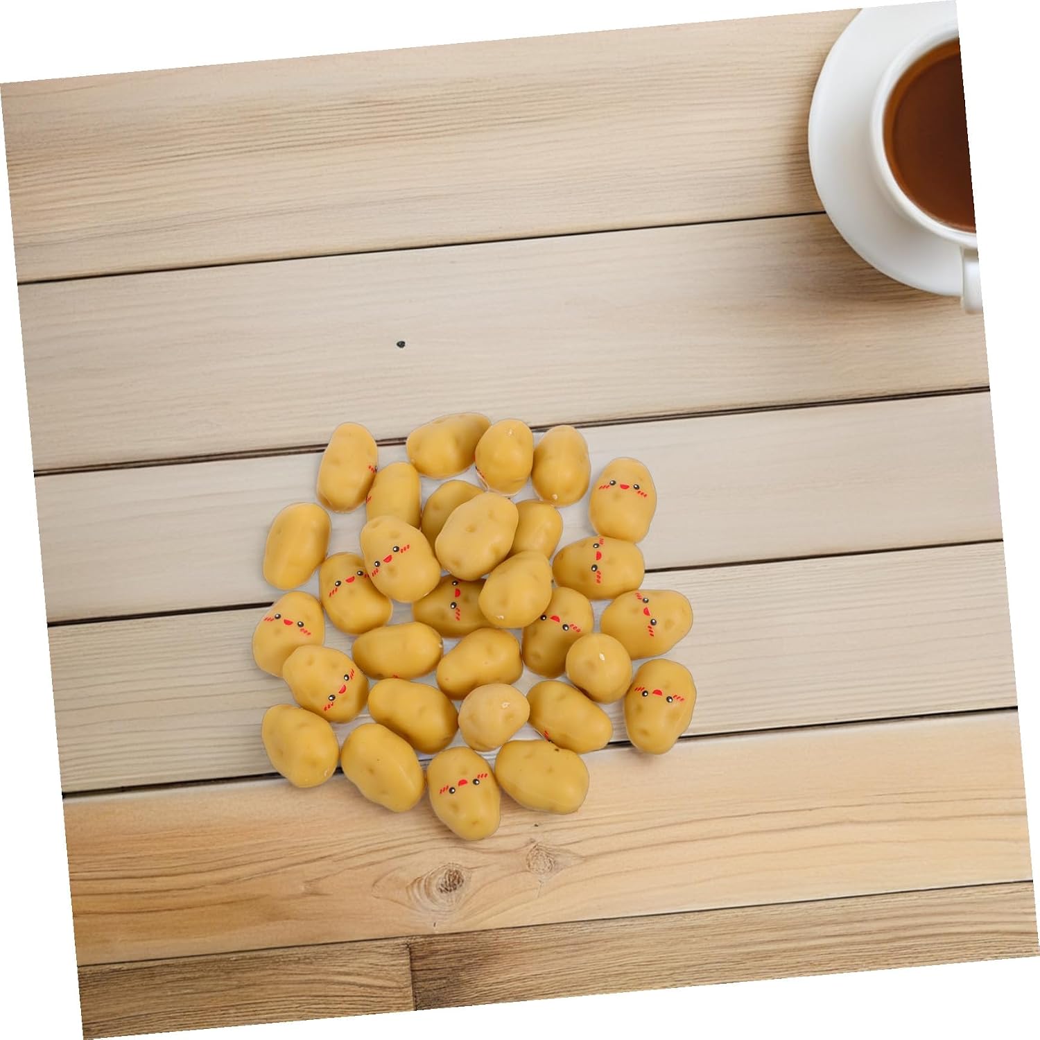 PRETYZOOM 30 Pcs Mini Artificial Potatoes Realistic Resin Potato Figurines for Home Decor Holiday Decorations Lightweight Lifelike Miniature Vegetable Ornaments