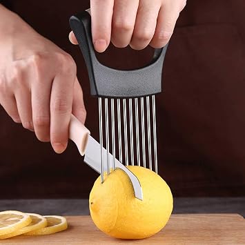 1 PC Onion Slicer Holder, All-in-one Onions Holder Stainless Steel Onions Fork Food Slicing Helper Kitchen Gadget Onion Cutter Slicer Vegetable Tools for Chopping Grating Fruit Assistant