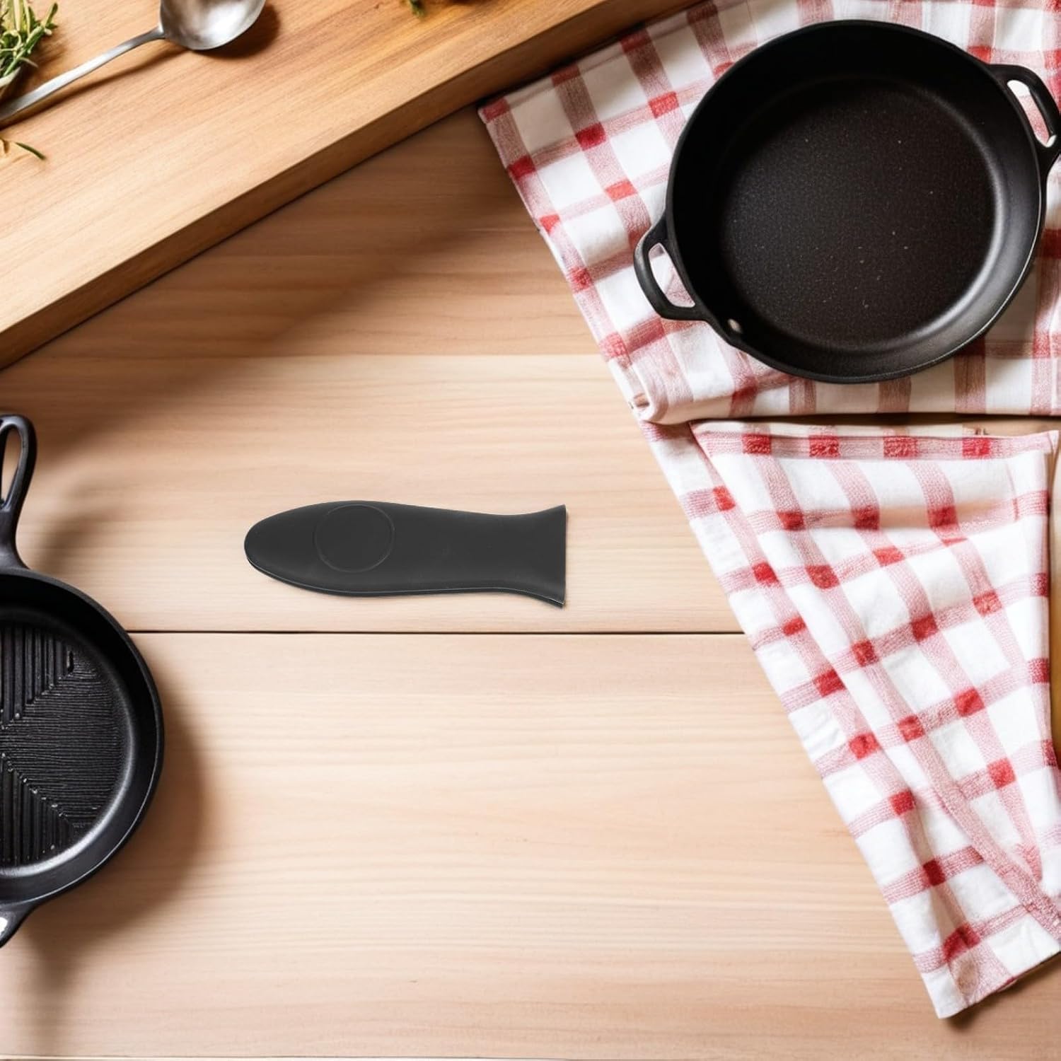 TIDTALEO 3set Black Silicone Hot Handle Covers for Cast Iron Pans and Saucepans, Heat Resistant Non-Slip Pot Handle Sleeves for Kitchen Food Preparation