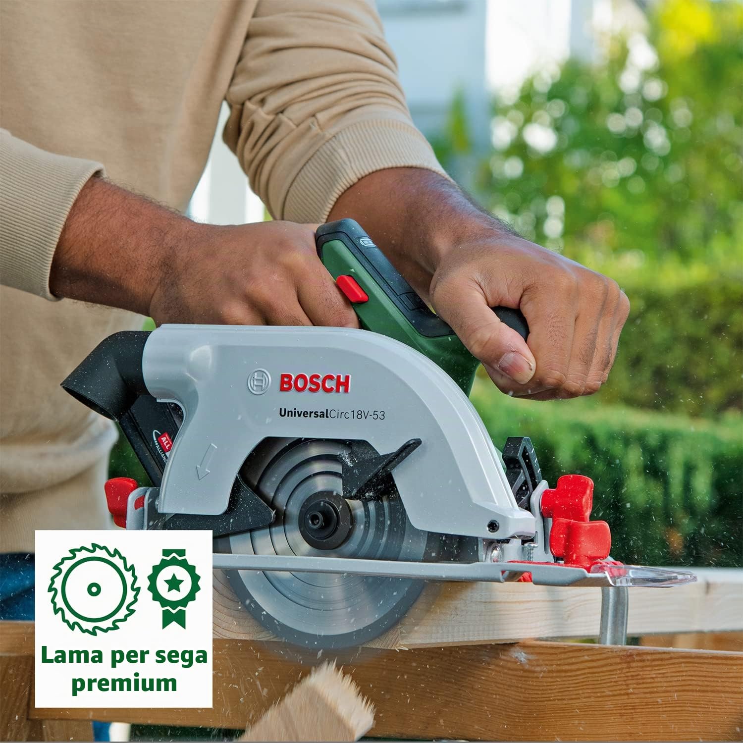 Bosch Sega circolare a batteria UniversalCirc 18V-53 (taglio preciso nel legno; profondità di taglio max. 53 mm; 18 Volt System; senza batteria)