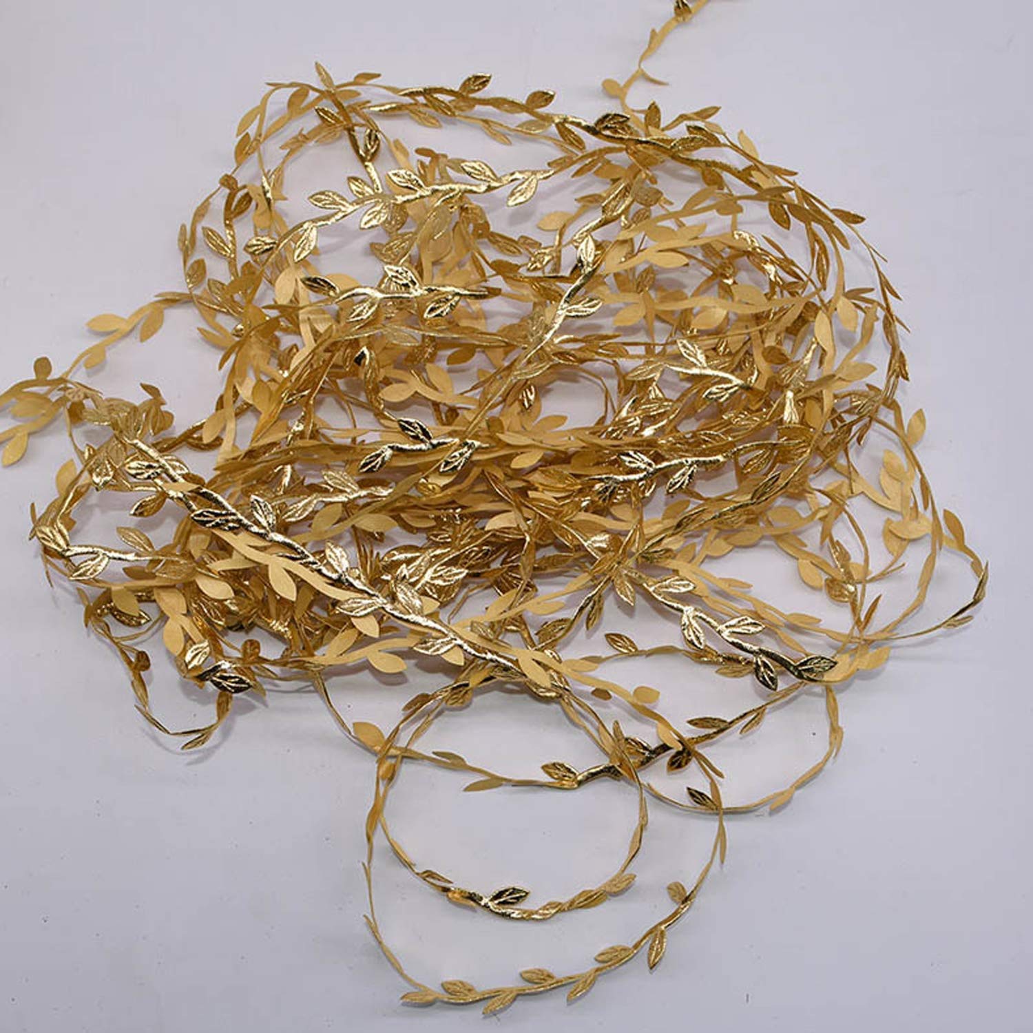 FUJIE 3 stuks kunstmatige wijnstokken nep hangende planten kunstmatige olijfblad lint zijden klimop slingers groene bladeren lint voor thuis bruiloft kerstdecoratie - goud/zilver/groen FUJIE 3 stuks kunstmatige wijnstokken nep hangende planten kunstmatige olijfblad lint zijden klimop slingers groene bladeren lint voor thuis bruiloft kerstdecoratie - goud/zilver/groen