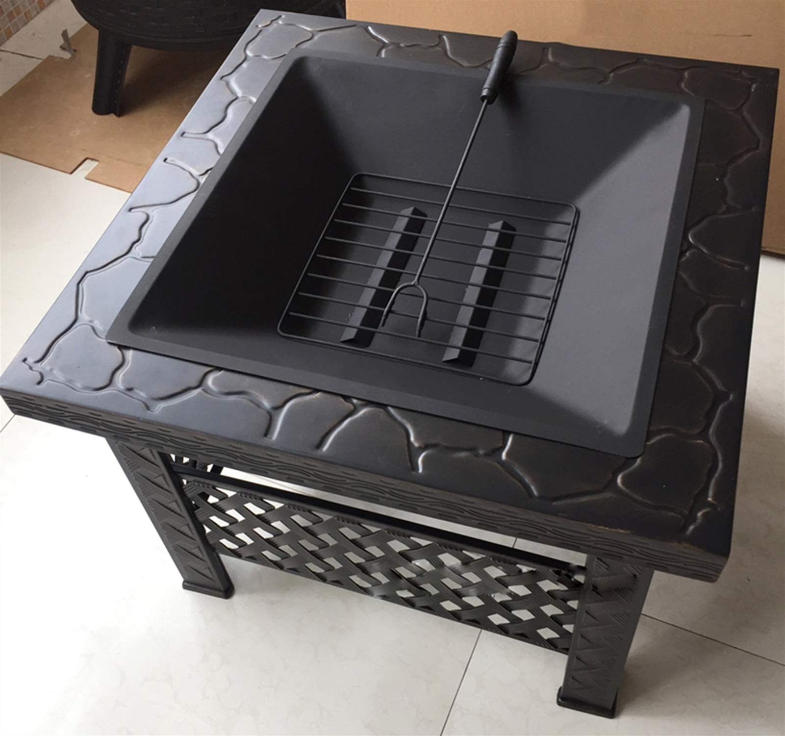 Braciere da Esterno Terrazza da Giardino Tavolo da Barbecue Quadrato con braciere a Legna, Tavolo da Barbecue, terrazza, Patio, Prato, Barbecue in Cortile, caminetto all'aperto, 66 cm / 26 "