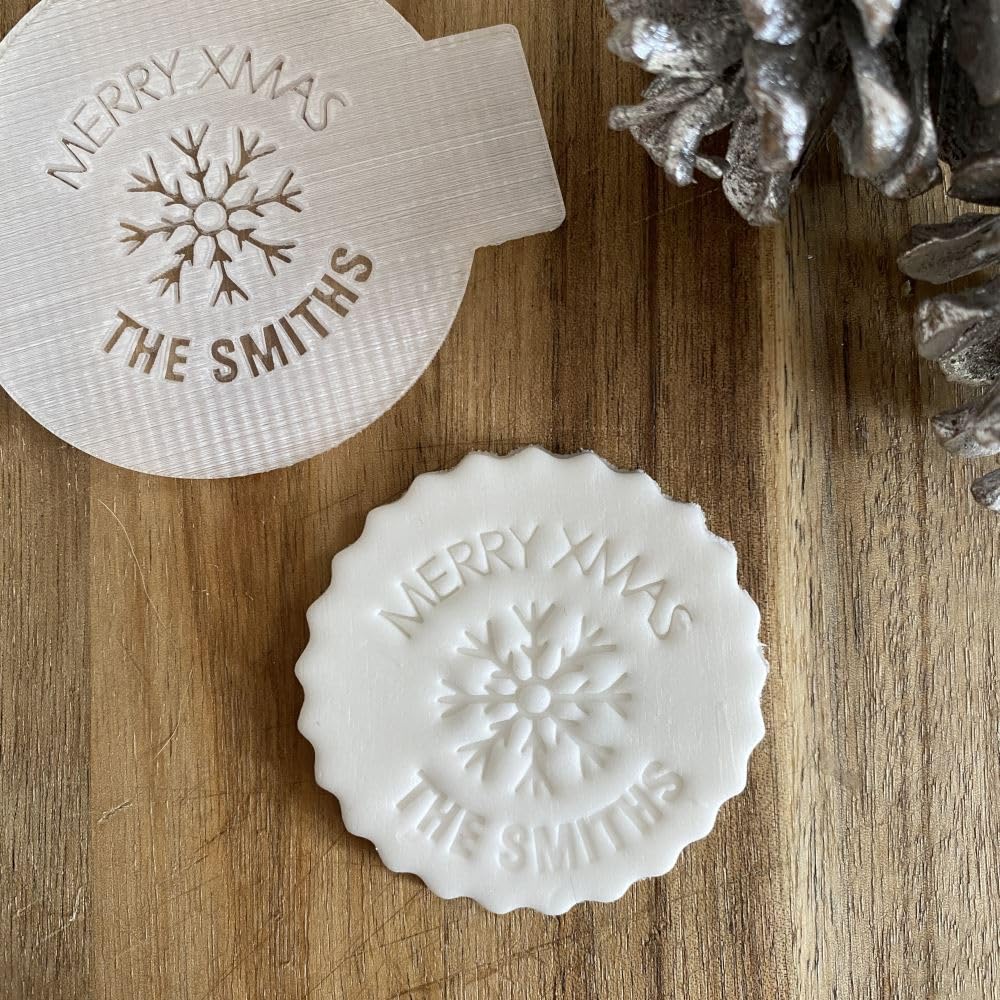 Luck And Luck Clear Personalised Merry Christmas Snowflake Surname Fondant Embosser, Custom Cookie Icing Stamp, Festive Cake Decorating, Cupcake Decoration