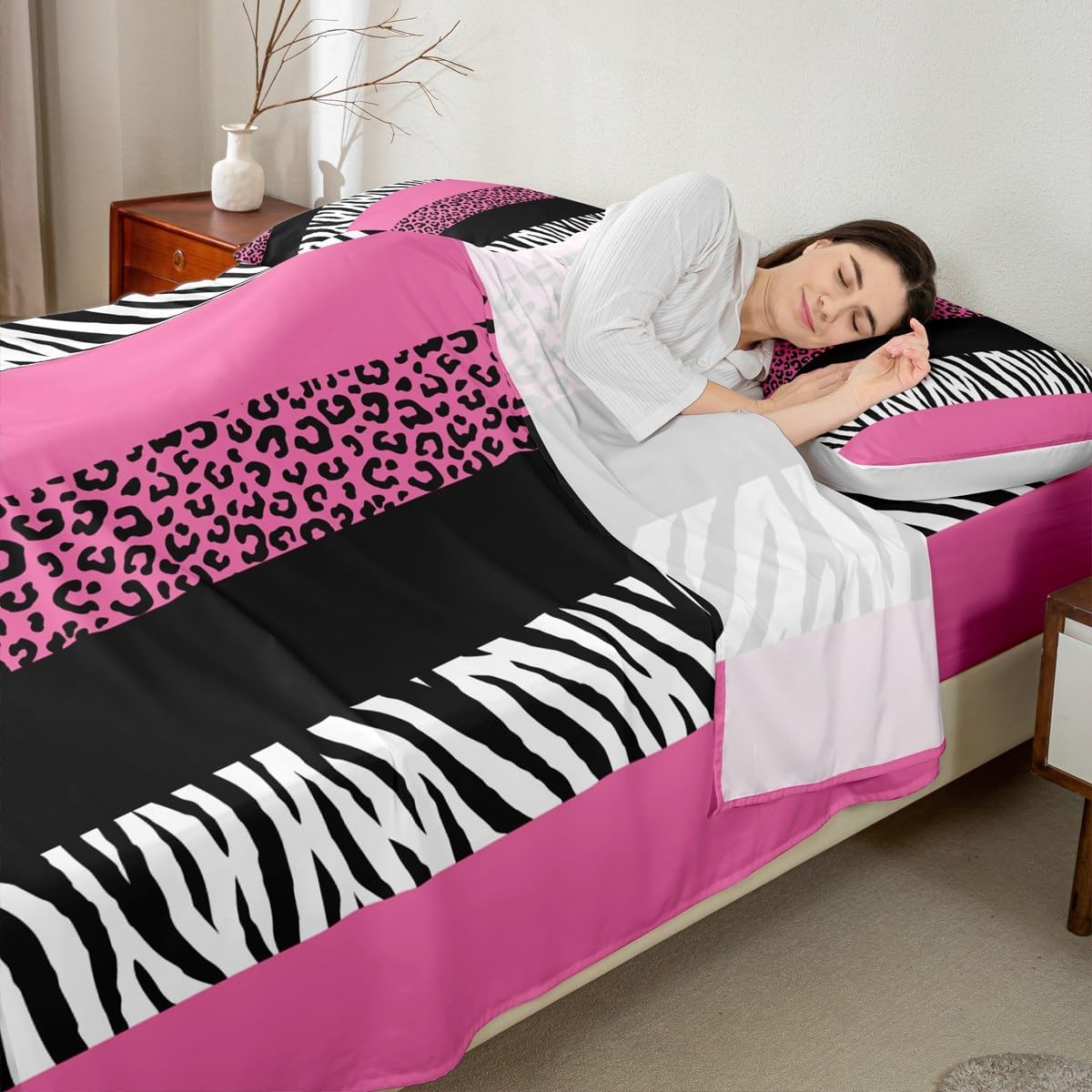 Leopard Print Sheet King Size,Cheetah Zebra Skin Texture Patchwork Bedding Set,Girls Women Room Decor,Stripe Geometric Fashion Rose Pink Romantic Bed Sheet Set 4pcs(Fitted + Flat + 2 Pillowcases)