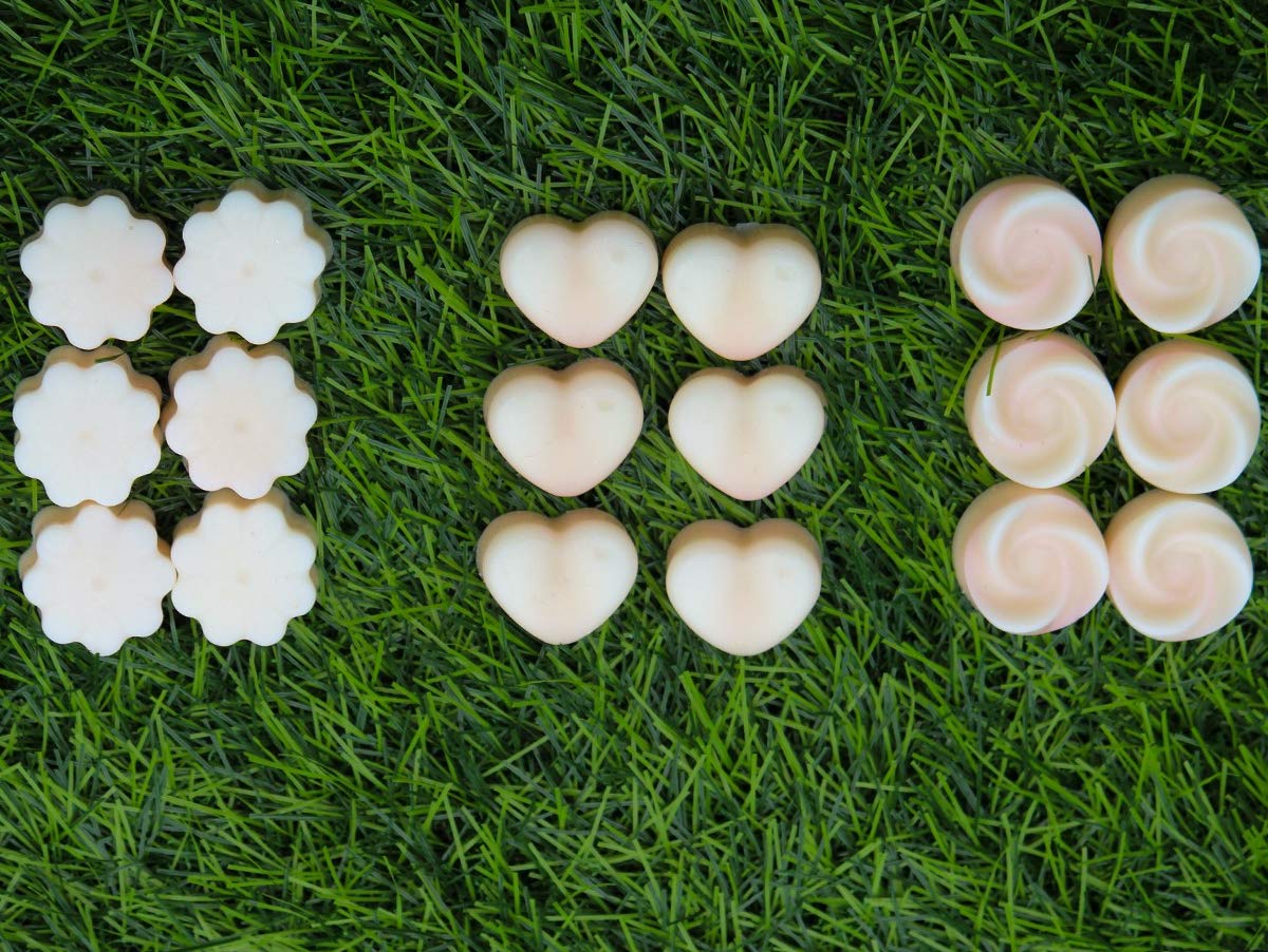 Heriyan Jasmine Scented Soy Wax Melts set of 18pcs made using 100% pure soy wax and Premium Fragrance Oil