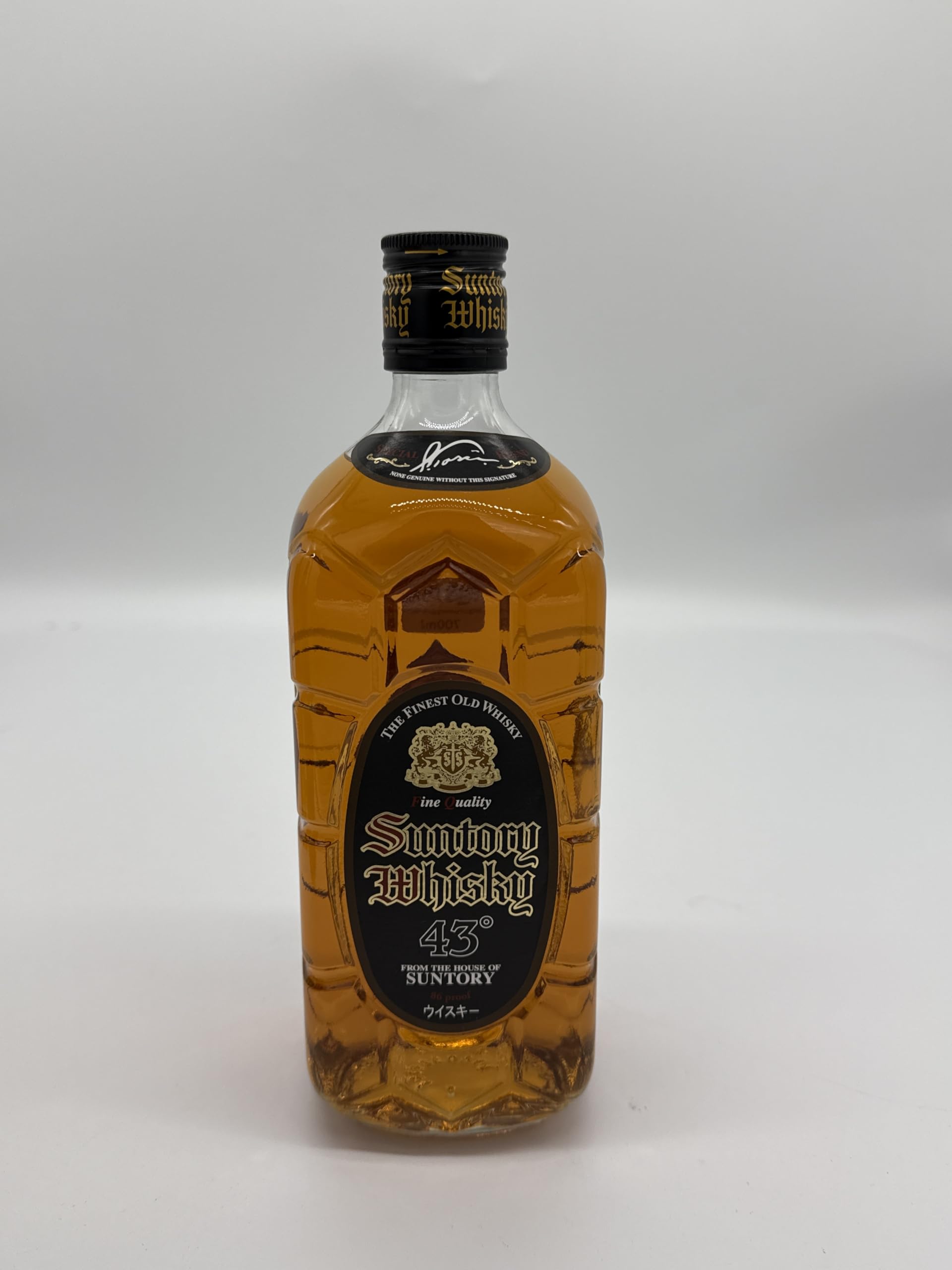 【けん】サントリー角瓶　黒 43° 　最終700ml サントリーウイスキー角瓶 黒 43度 700mlについて徹底解説