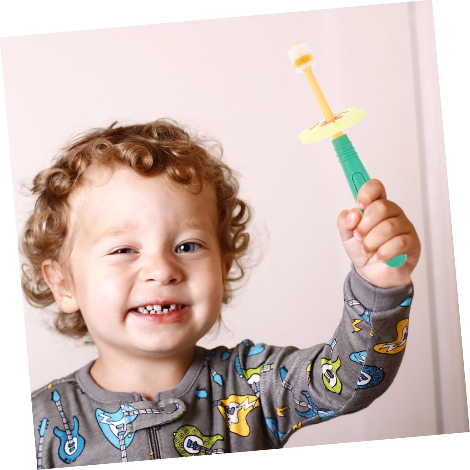 Healifty 3Pcs Toothbrush Soft Bristles Manual Rotatable Head Ergonomic Handle for Ages Washable Teeth Cleaning Brushes in Green Random Color