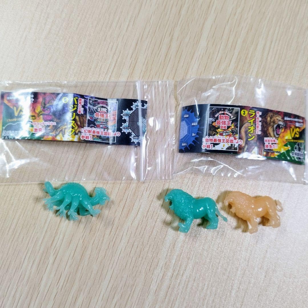 Amazon.co.jp: チョコエッグ 最強王図鑑 選抜戦8バジリスク 3ライオン