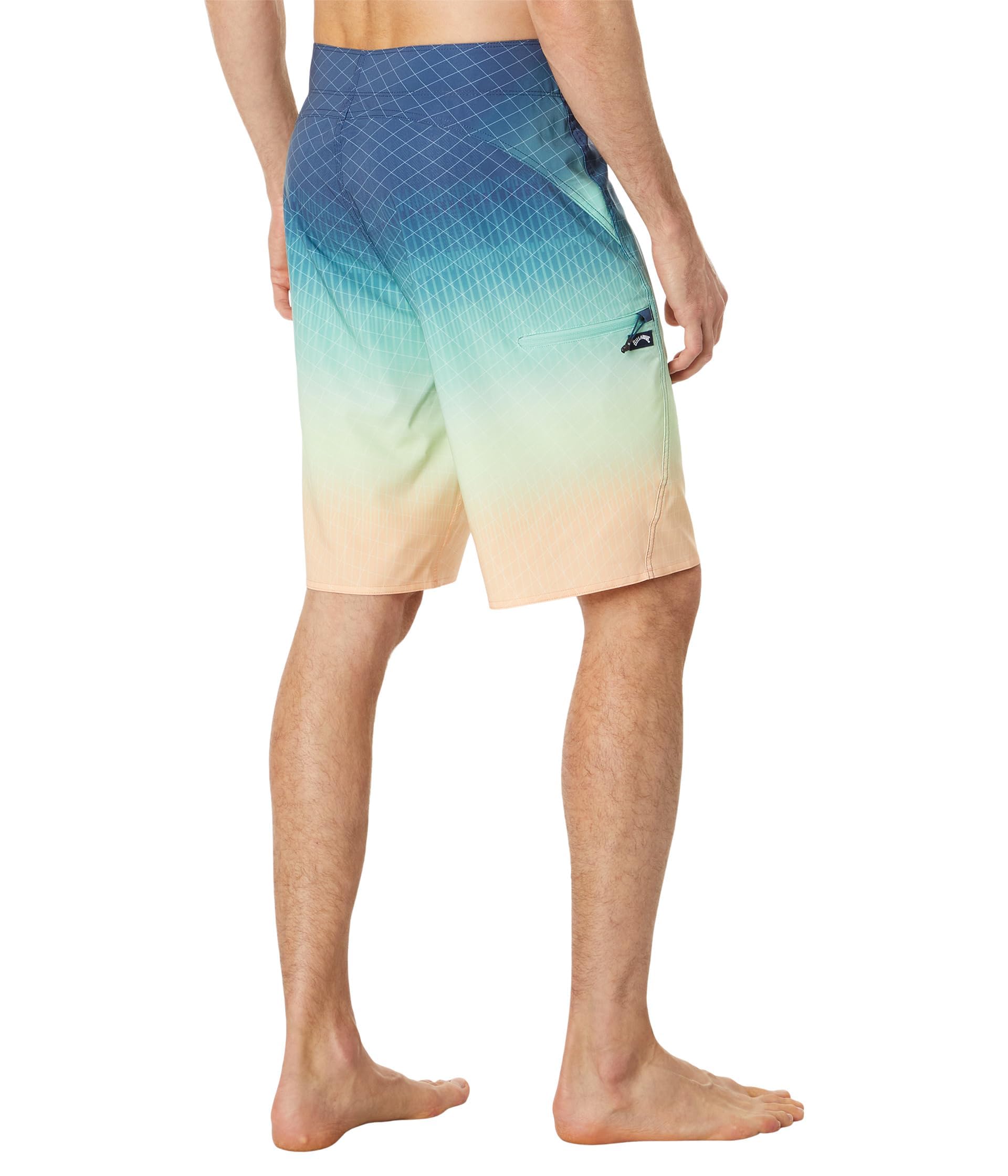 BILLABONG Herren Fluid Pro Boardshort, 4-Wege-Performance-Stretch, 53,3 cm Außennaht Boardshorts
