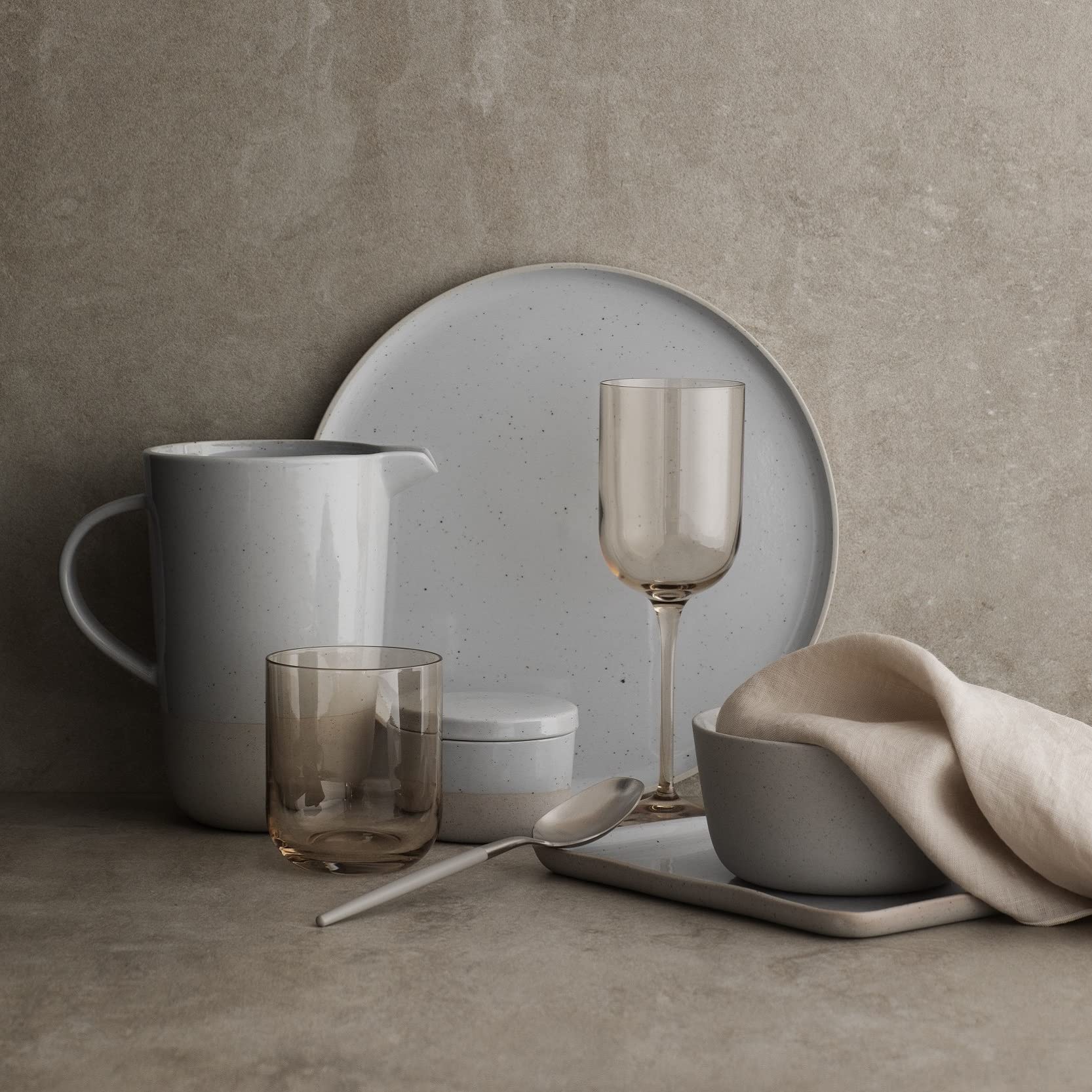 blomus Sablo Brocca Per Acqua Succhi Di Frutta Caraffa in Ceramica Sabbia, 1 L