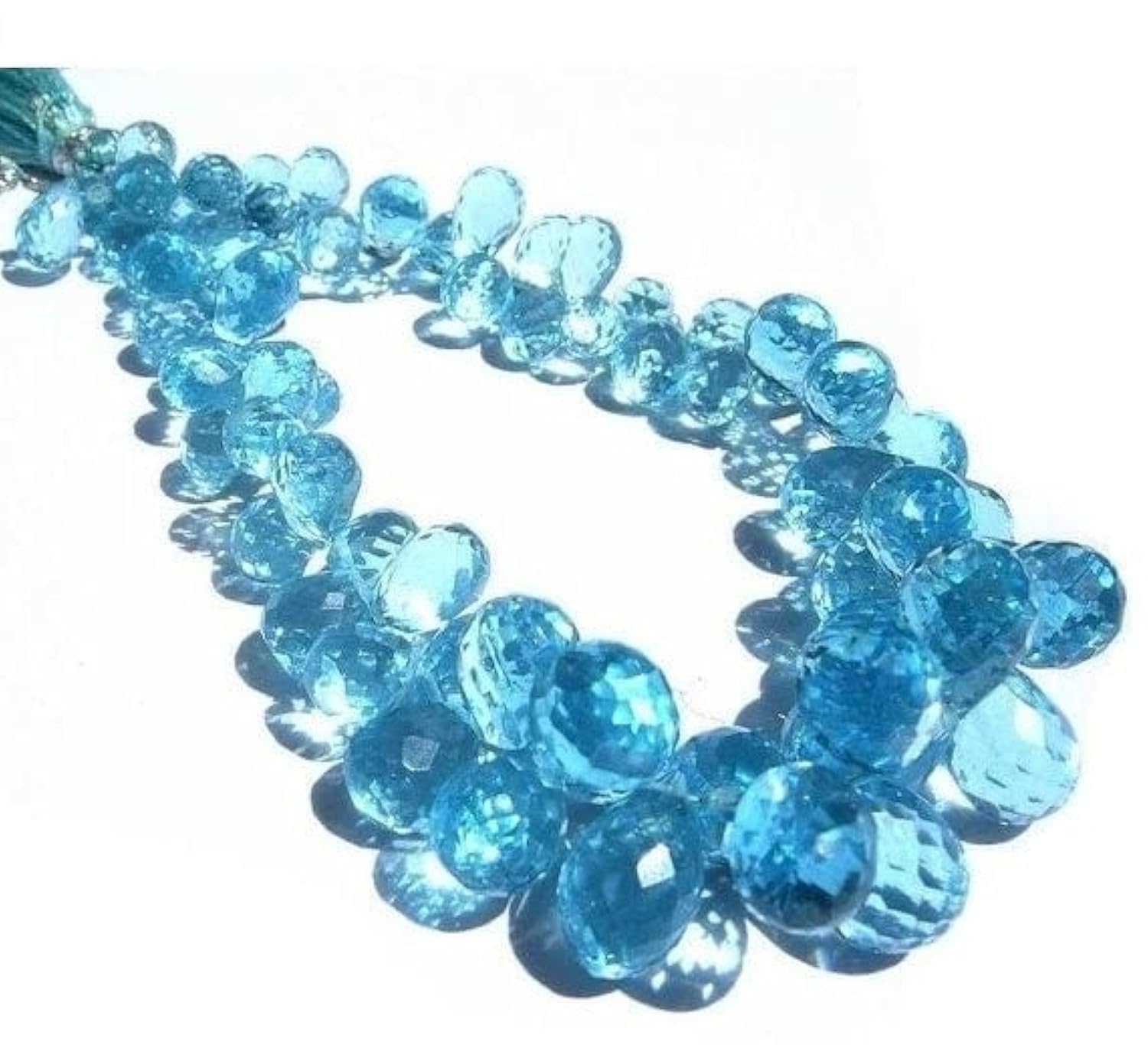 Quartz bleu ciel en fil de 4 pouces pour créer des bijoux chargés de sérénité