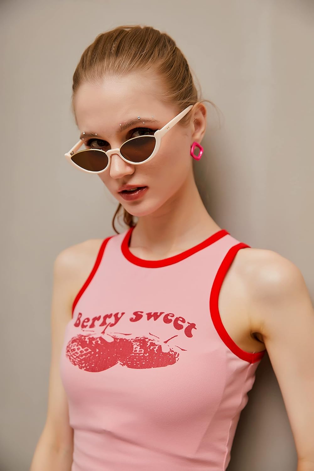 FEISEDY Fashion Small Cat Eye Sunglasses for Women Retro Trendy Cool Sun Glasses B2864 - Image 6