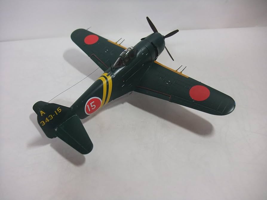 専用商品　1/48 日本海軍局地戦闘機　『紫電改』　プラモデル完成品 Amazon | 完成品 紫電改 日本海軍戦闘機 サイズ48分の1