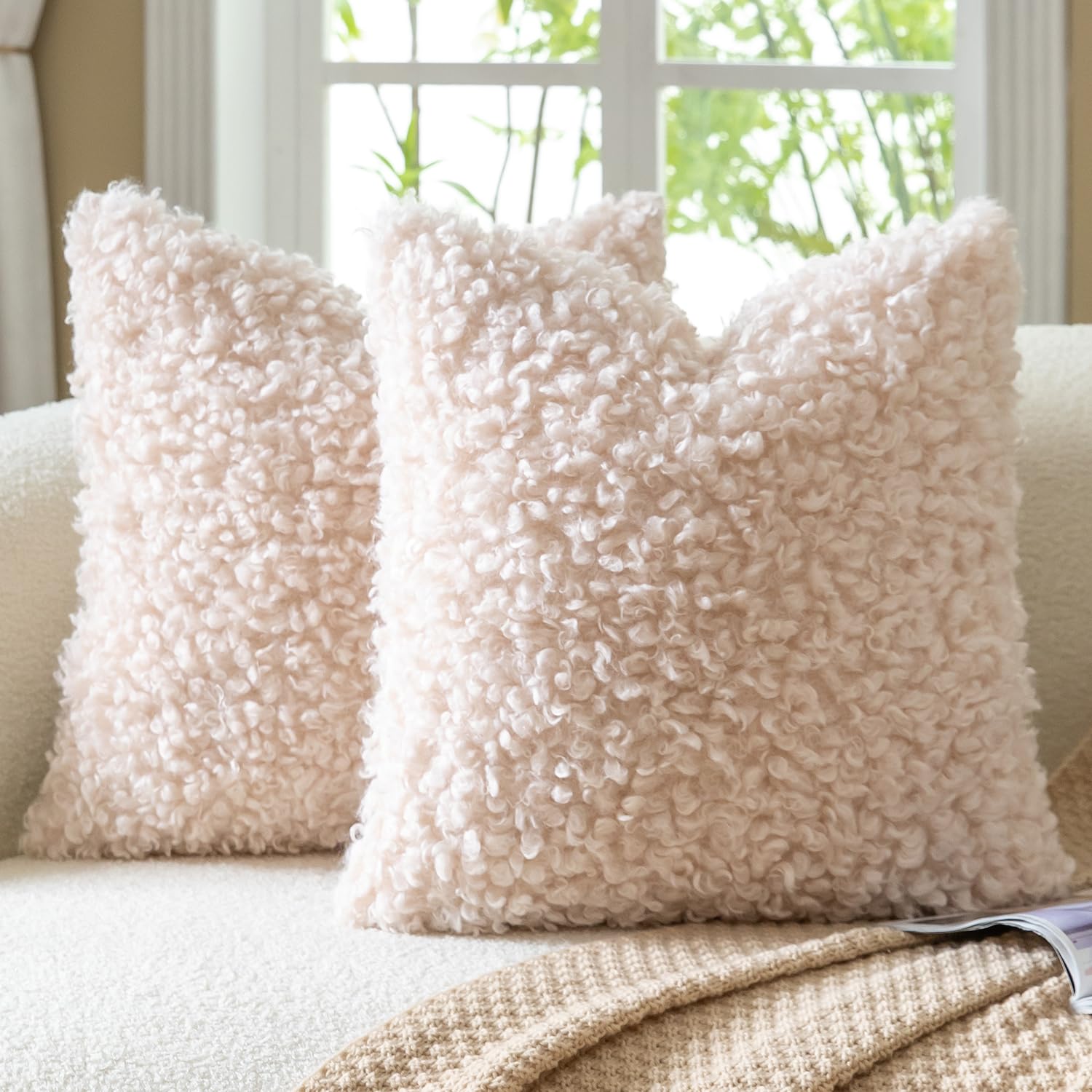 Mandioo Set of 2 Apricot Beige Faux Fur Cushion Covers 60x60 cm 24x24 inch Boucle Decorative Sherpa Throw Pillow Covers Thick Fuzzy Fleece Pillowcases for Sofa Couch Bed Living Room — image 1
