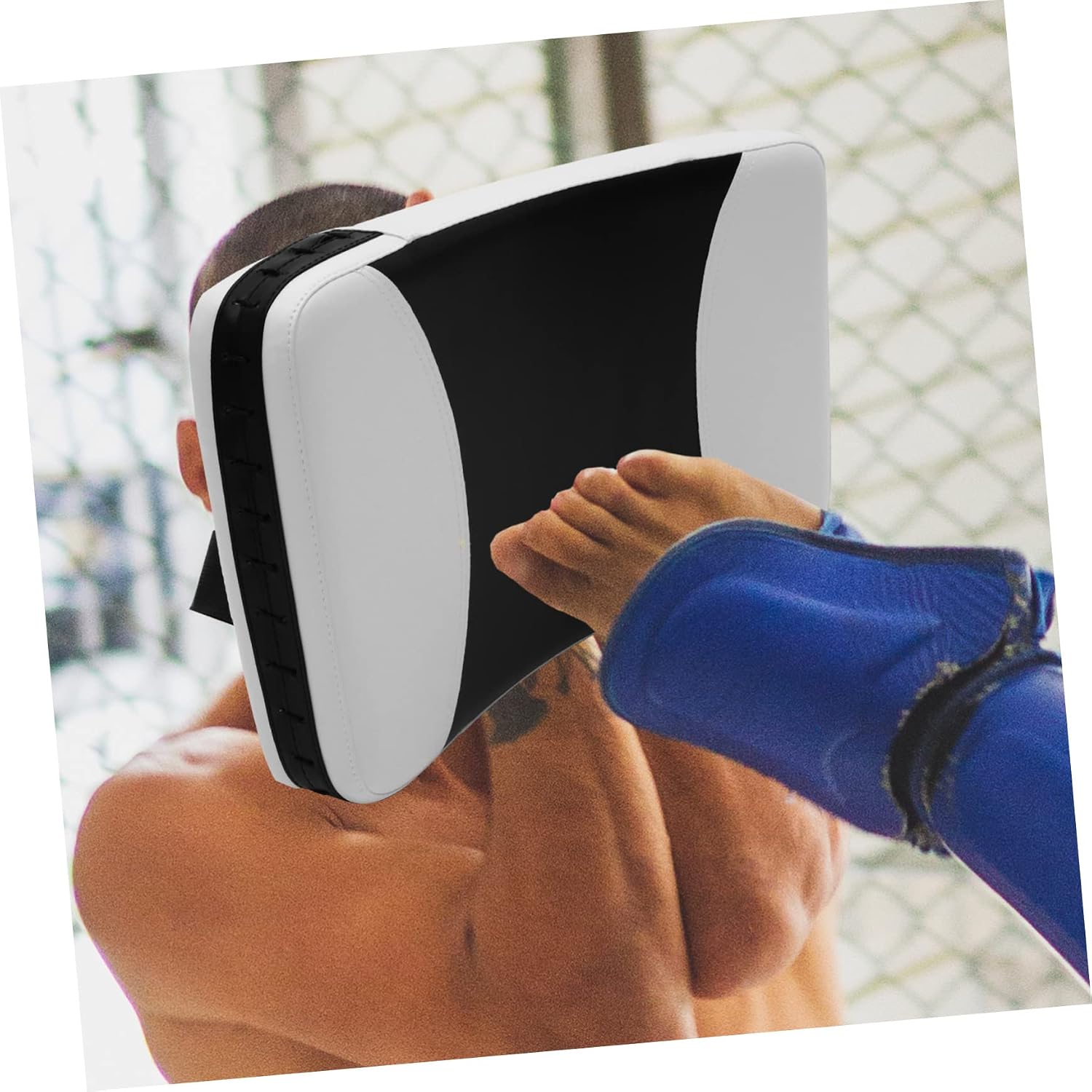 Kick Pad Boxing Training Shield Durable Taekwondo Punching Pad for Sparring and Kickboxing Large Comfortable Grip for All Ages