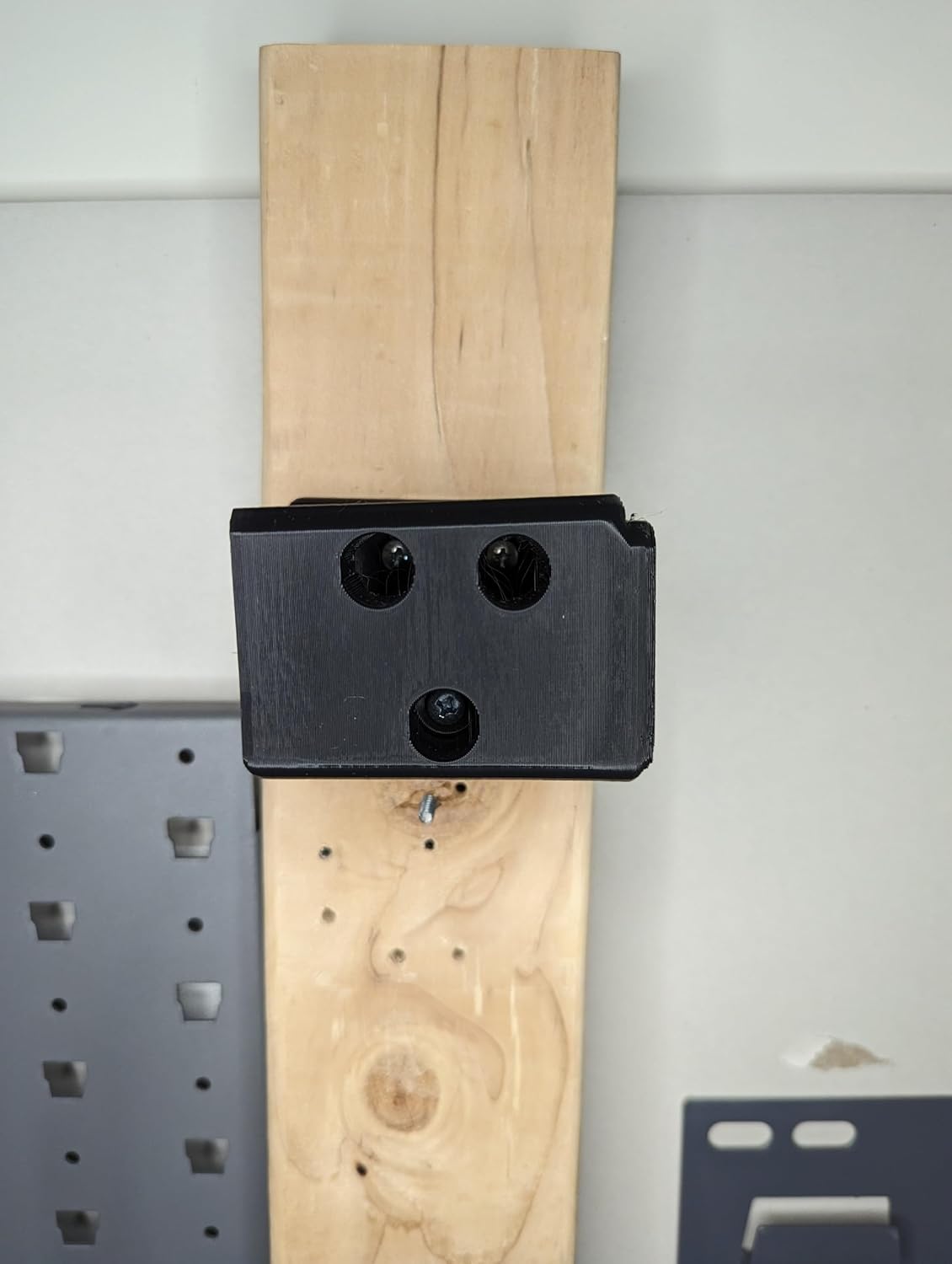 Hammy3DPrints Mount for Bergara B14 Short Action - Wall | Rifle Holder Storage Rack