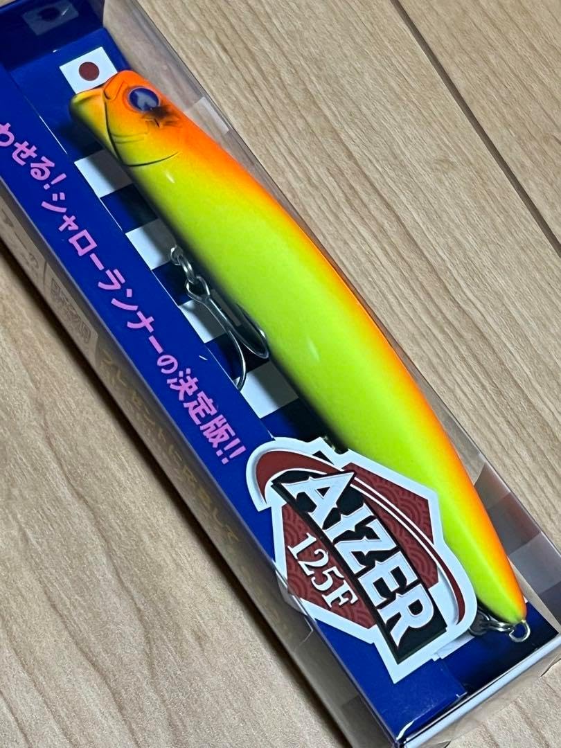 mallow ino sectionmallow ino ガーネット イヤリング