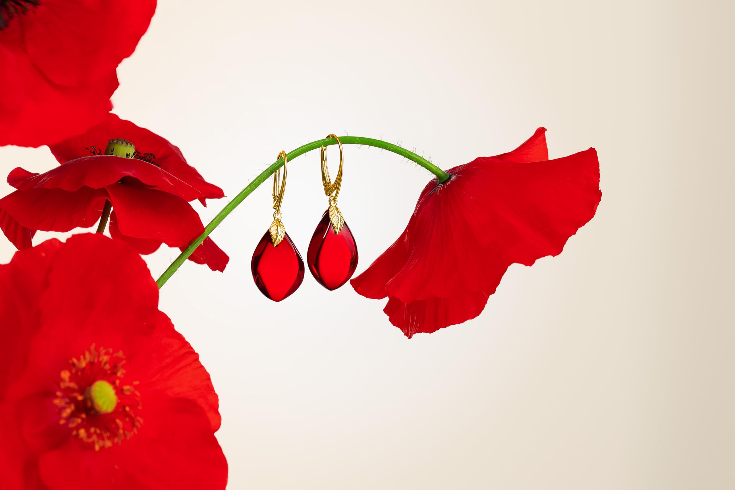 Orecchini in ambra rosso – Eleganti gioielli in ambra da appendere con raccordo dorato per donna, orecchini a goccia, ambra