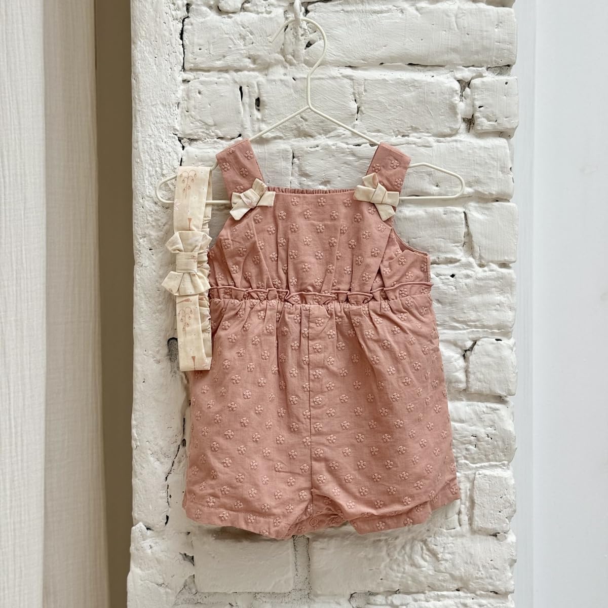 Petit Béguin - Barboteuse bébé en broderie anglaise + headband Poésie d'été