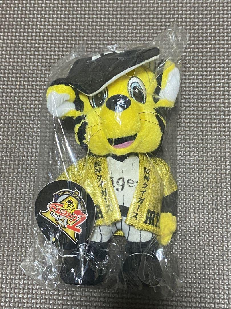 阪神タイガース優勝記念トラッキー 2005年　トラッキー　優勝記念　タイガース 2005年阪神タイガース優勝記念トラッキーM特大約50cm - メルカリ