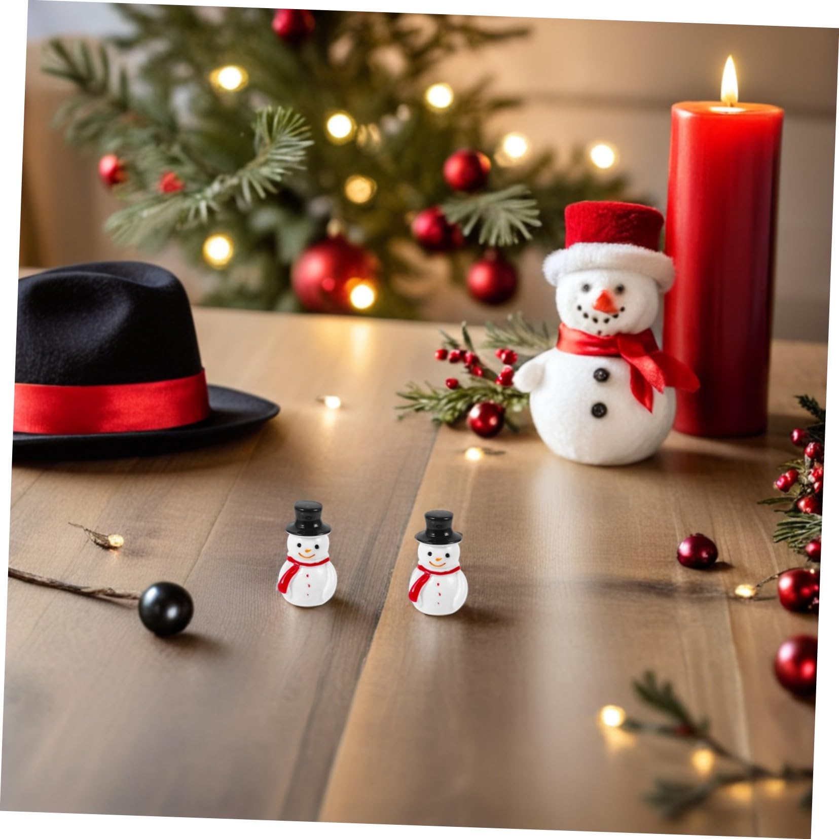 IMIKEYA 100pièces Lot de Figurines de Bonhommes de Neige Décorations Miniatures pour Noël Anniversaires et Intérieurs