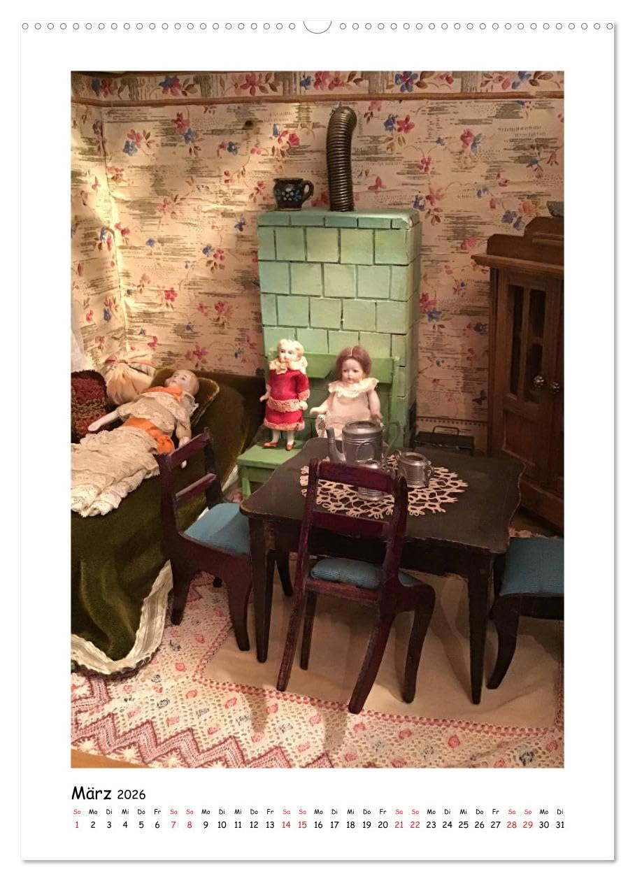 Alte Puppenzimmer (hochwertiger Premium Wandkalender 2026 DIN A2 hoch), Kunstdruck in Hochglanz: Das Puppenstubenspiel von früher - Erinnerungen werden wach. (CALVENDO Hobbys)