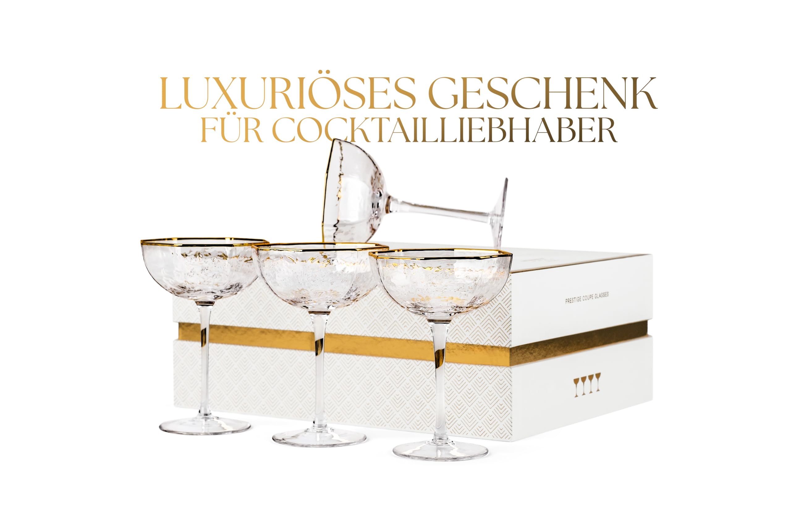 GLASSIQUE CADEAU Kleine 150 ml Prestige Espresso Martini Gläser mit Goldrand für Daiquiri, Cocktail, Champagner | 4er Set | Achteckige Kristall Coupe Gläser mit Langen Stiel | Elegante Martinigläser