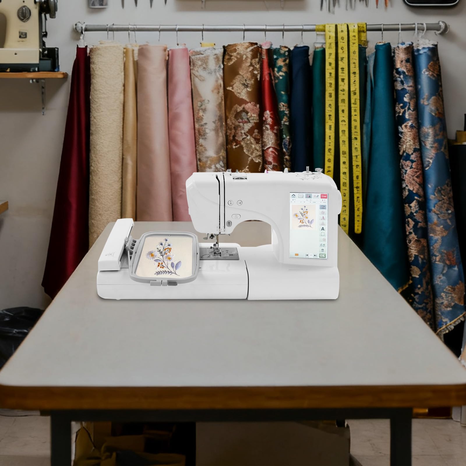 Macchina da cucire da ricamo da 7", LCD, per designer e sartori, 96 modelli + USB | Macchina da ricamo con touch da 7", per designer di moda, 162 modelli di cucito + importazione PC