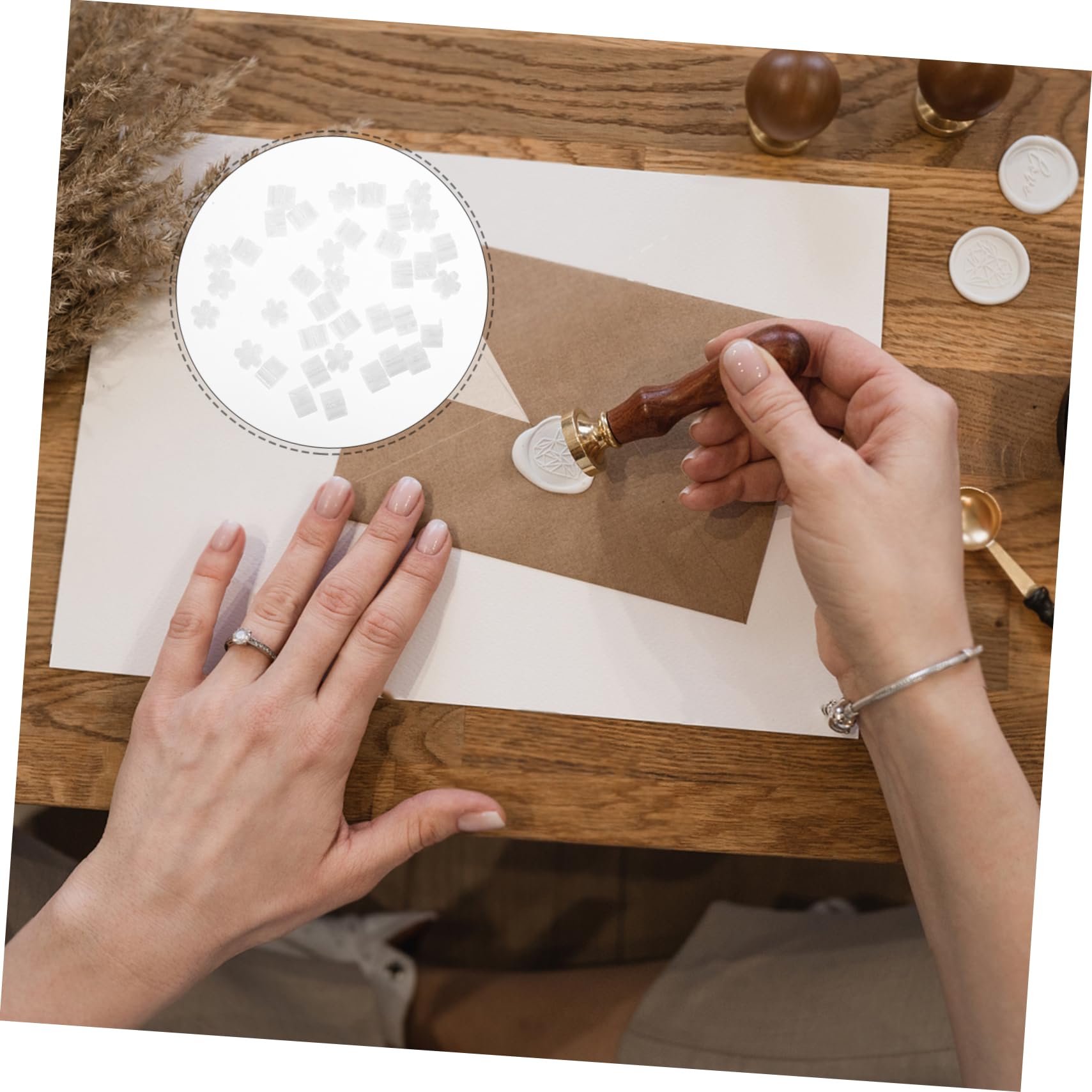 VILLCASE 5 Kisten Wachspellets versiegeln Kit zum Wachsschmelzen Wachssiegelwärmer und Löffel Wachssiegelwachs Aufkleber Vor Briefmarke Wachsperlen für zu Hause Wachsperlen für Wachssiegel