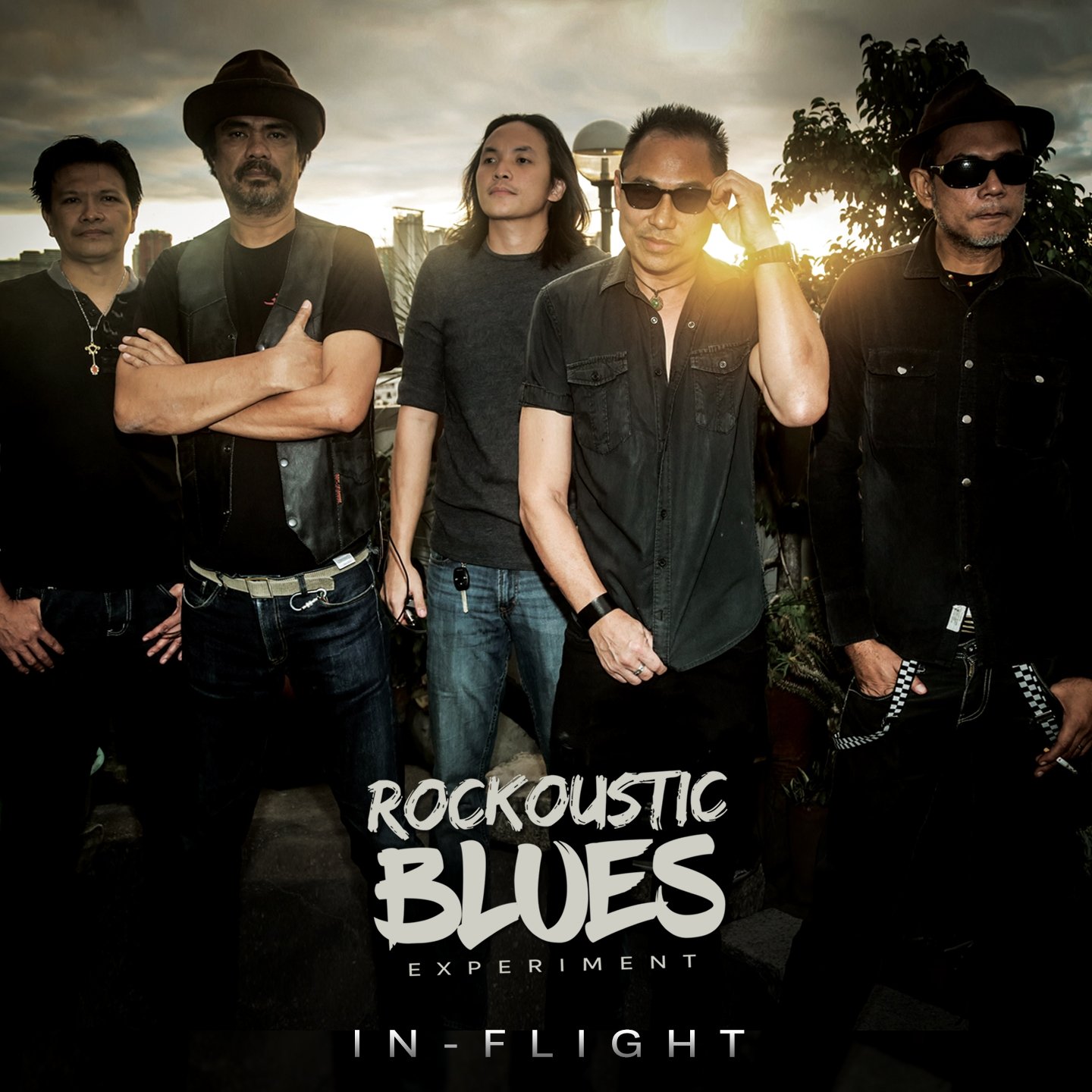 Loveland (feat. Ramonne Rodriguez, Ian Lofamia)