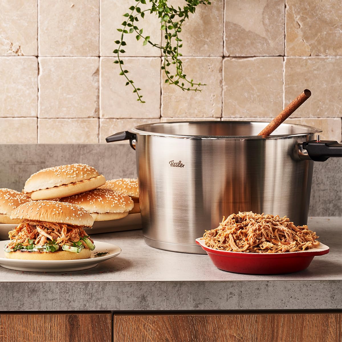 Fissler Vitavit Premium Pentola a pressione in acciaio inox 8 L, 26 cm, 4 livelli di cottura, incluso inserto, adatta a fornelli a induzione