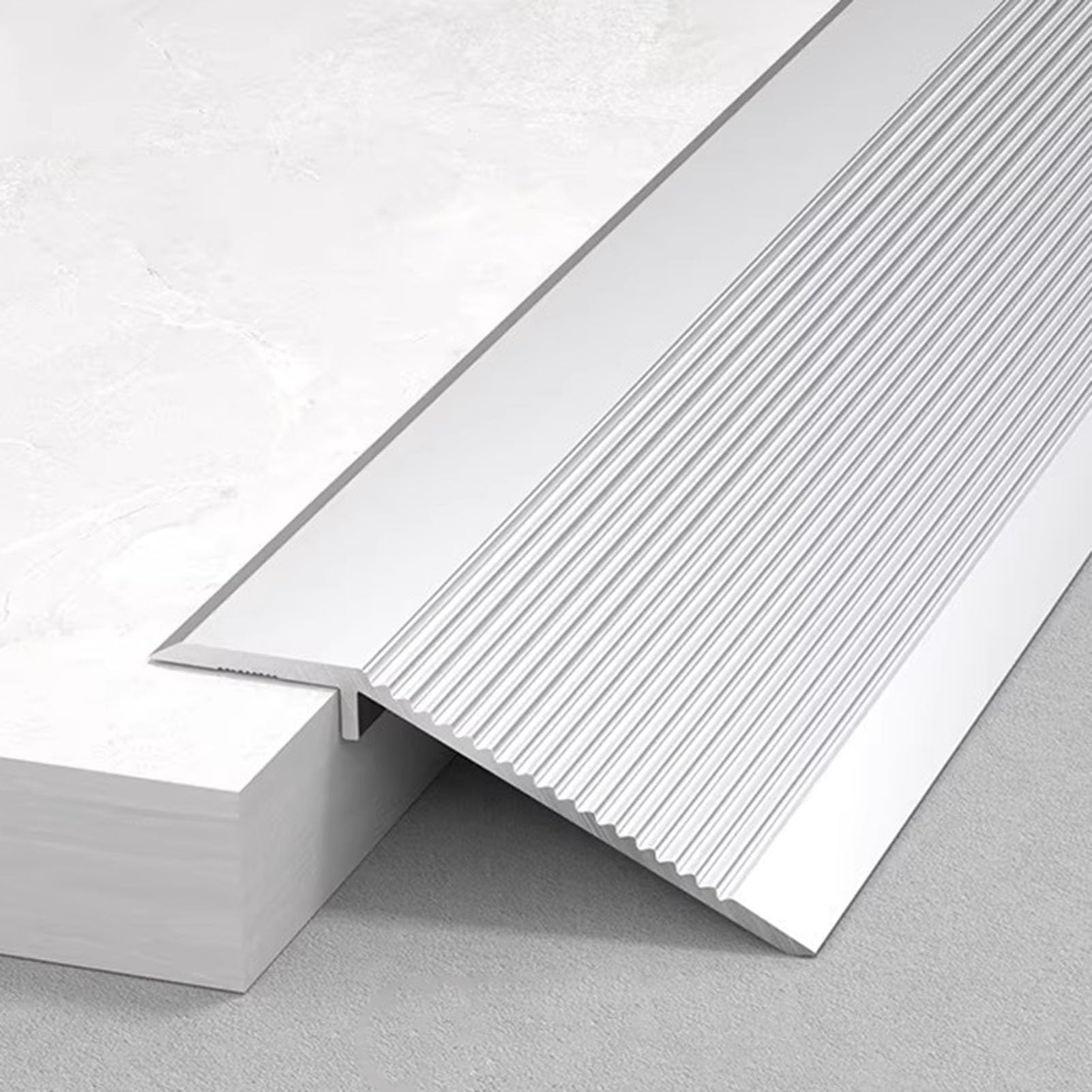 PALSINBY Transition Threshold Strip, Transition Strip Aluminum Reducer Molding Laminate Waterproof Threshold 90x10cm(Silver)