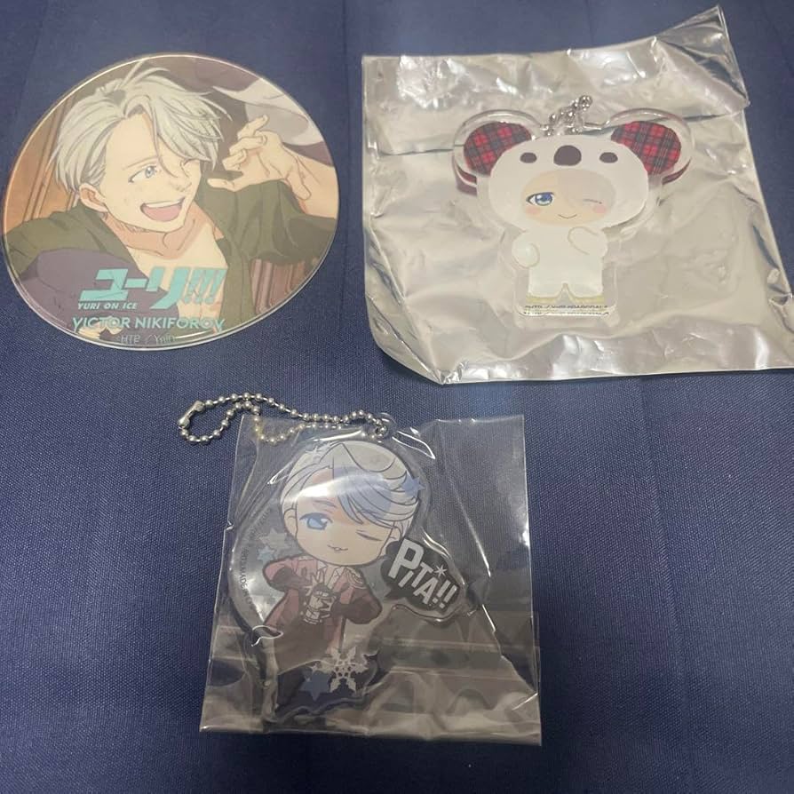 Amazon.co.jp: ユーリ!!! on ICE ユーリオンアイス ヴィクトル グッズ