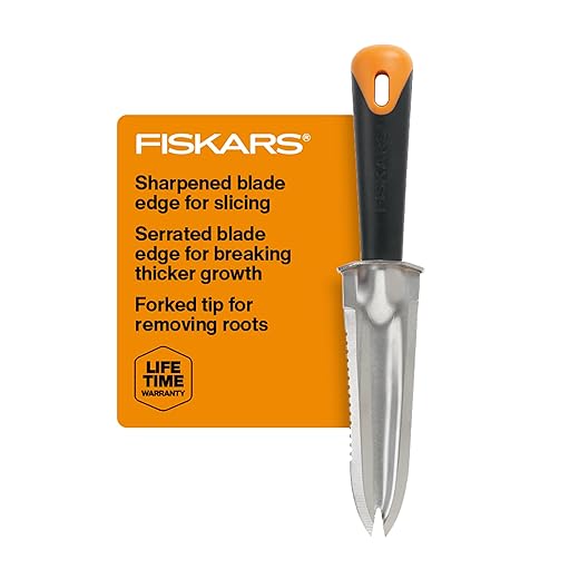 Fiskars Steel Garden Knife, Multi-Purpose Weed Puller Gardening Tool for Planting, Weeding, Digging, and Cultivating with Hanging Hole