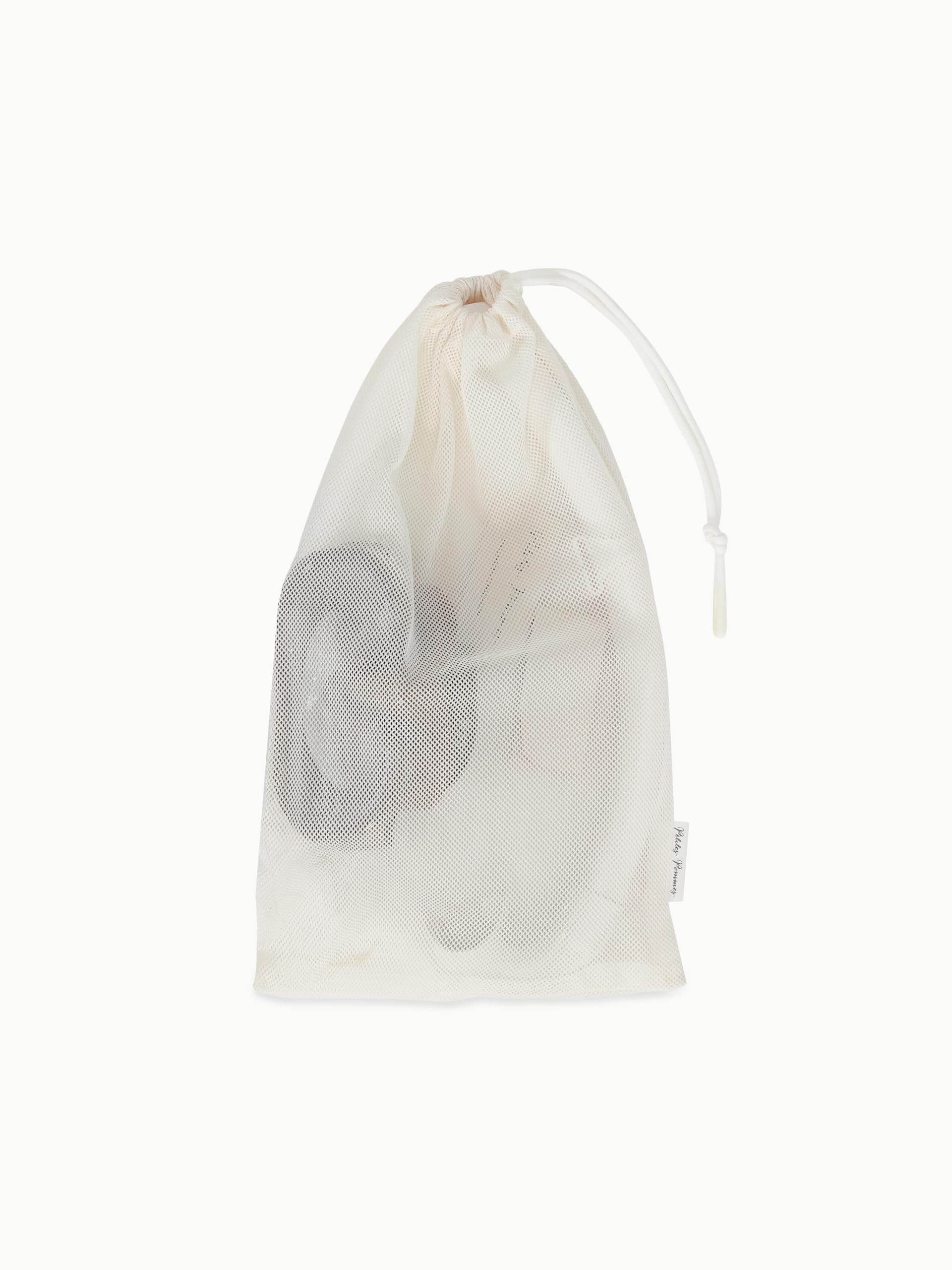 Petites Pommes Betty - Set de buceo infantil de silicona de alta calidad con máscara y tubo de esnórquel fácil de romper, ajuste suave, visión gran angular y bolsa de malla