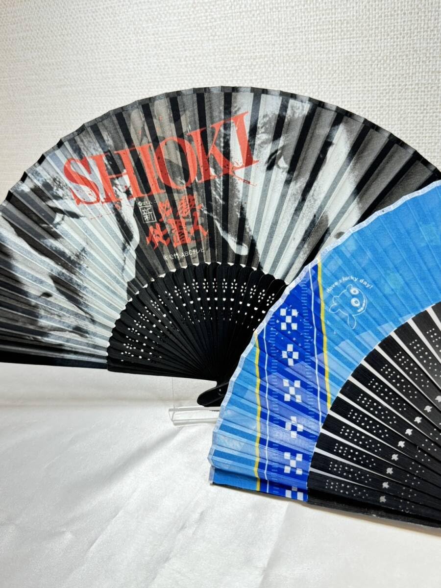 Amazon.co.jp: パチンコ グッズ 扇子 2本セット 必殺 仕置人 海物語
