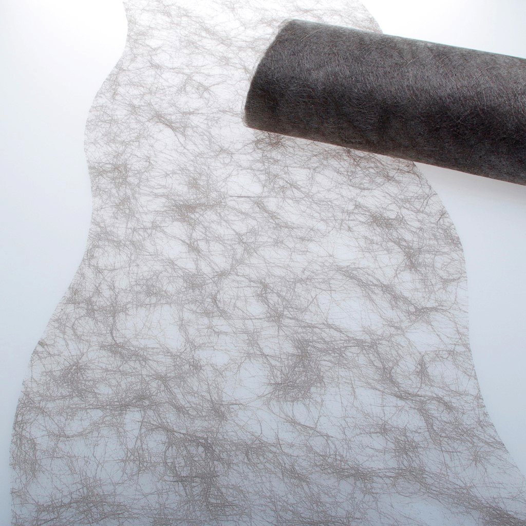 Chemin de table gris foncé ondulé sizo pour décoration de mariage élégante